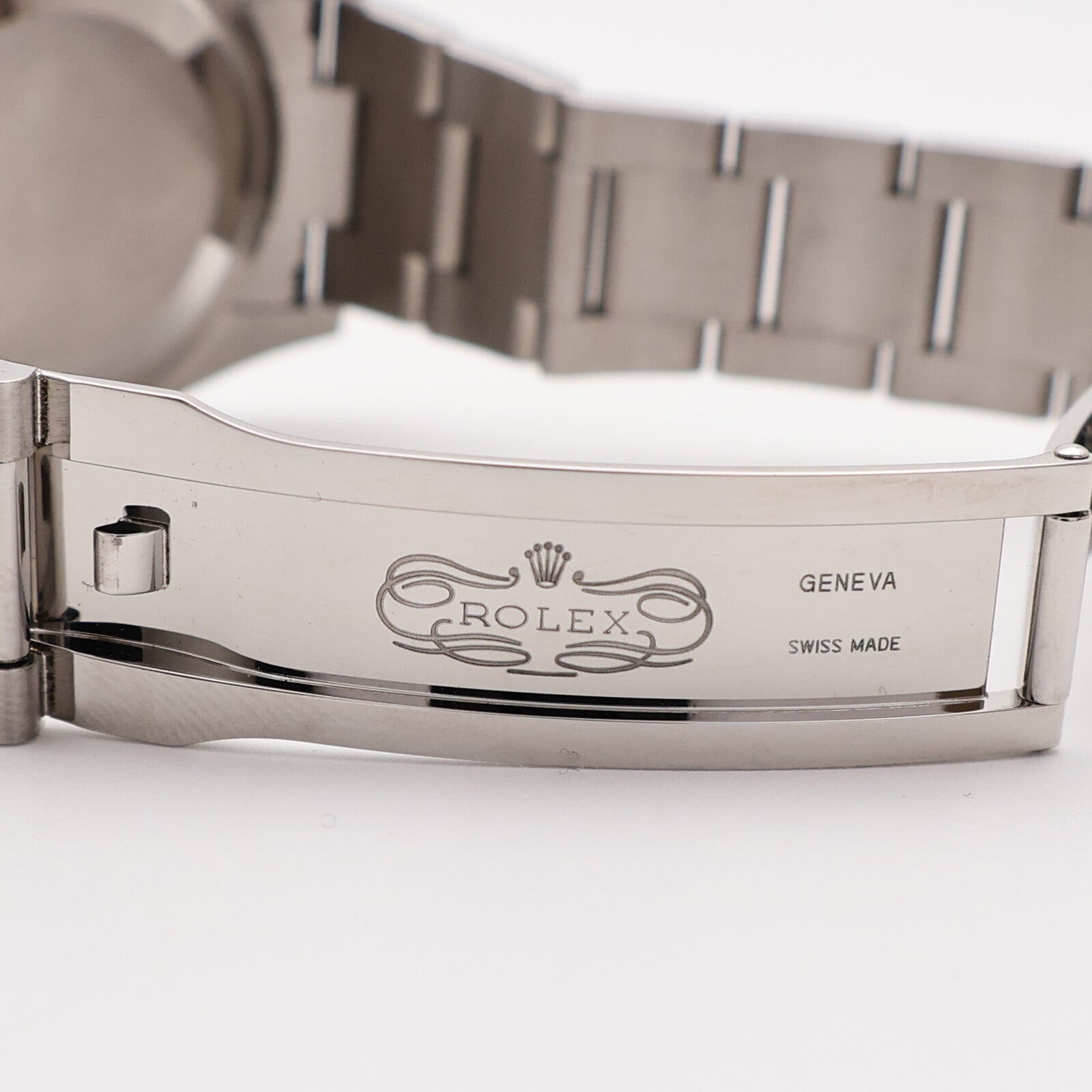 ROLEX Oyster Perpetual 126000