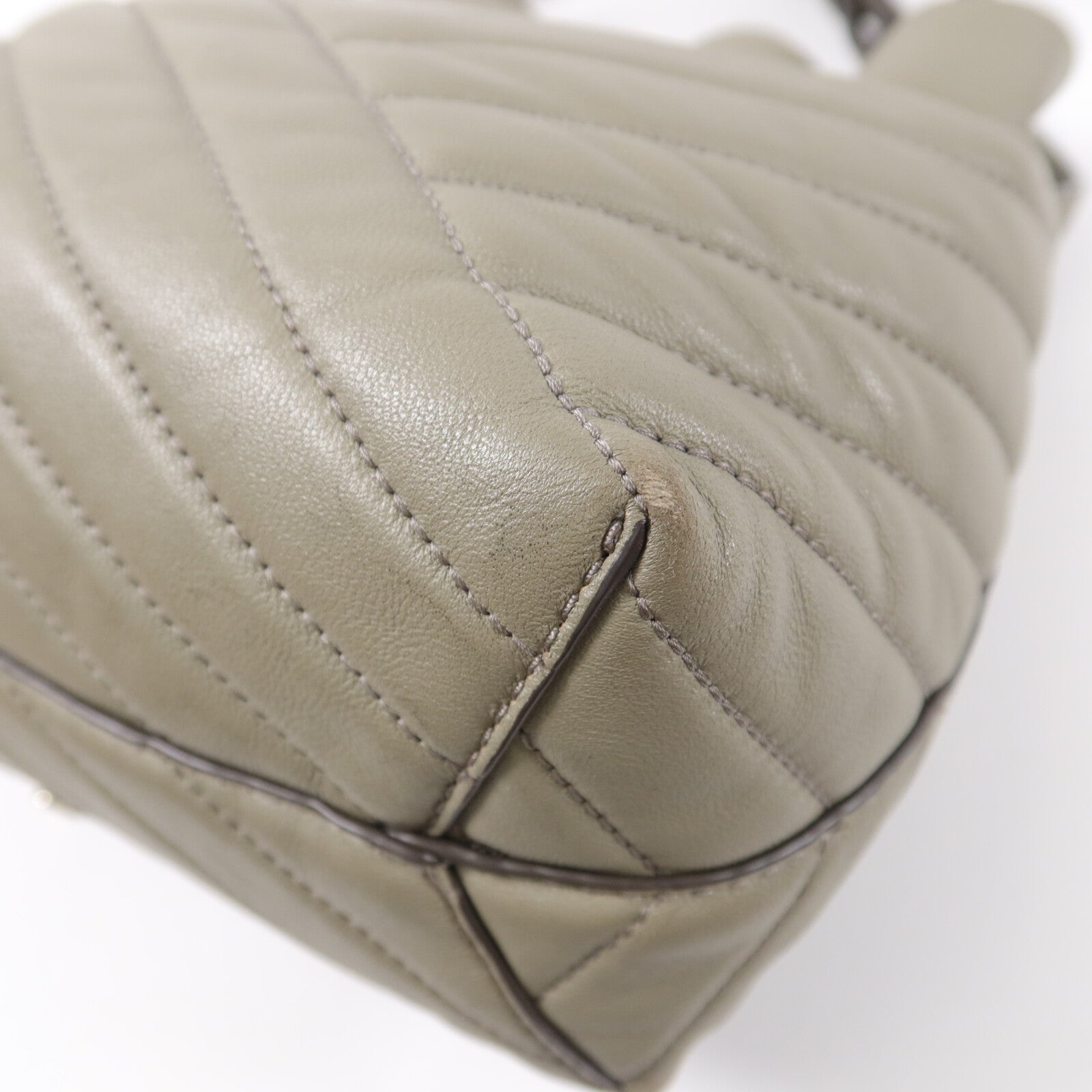 Tory Burch 羊皮皮革Kira Chevron Bucket手挽肩背兩用袋