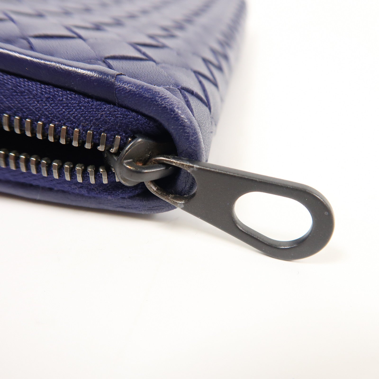 BOTTEGA VENETA 織紋羊皮皮革Zipper Long Wallet銀扣長錢包深藍色
