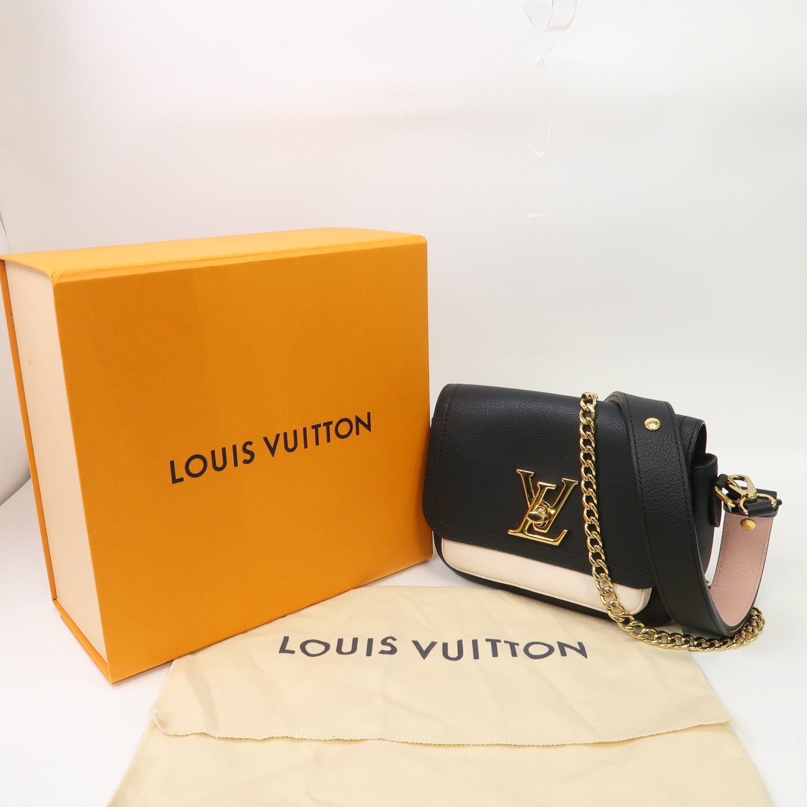 LOUIS VUITTON 牛皮皮革Lockme Tender金扣肩背袋黑色/粉紅色