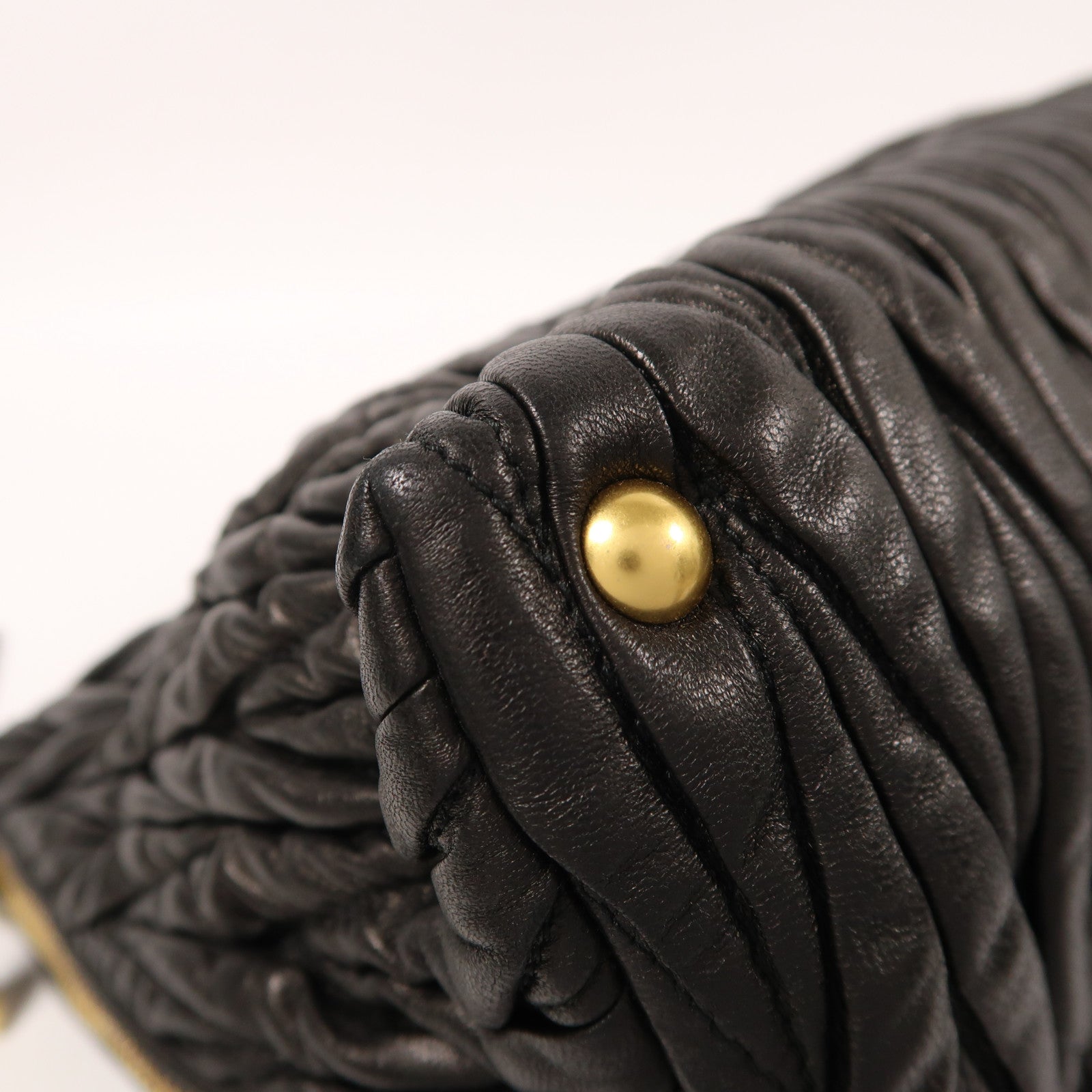 Miu Miu 羊皮皮革2 Way Shoulder金扣手挽肩背兩用袋