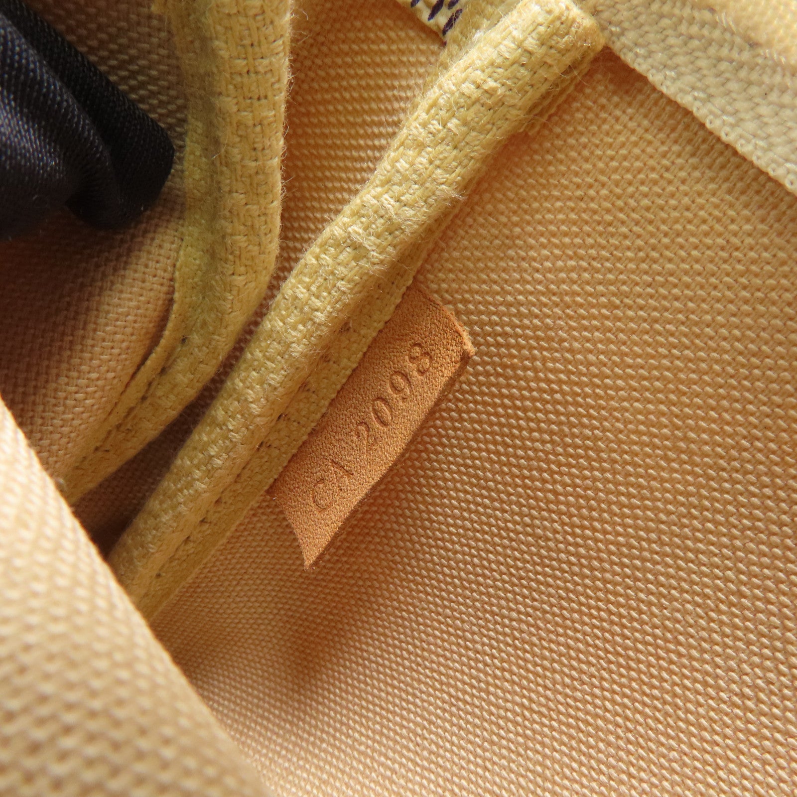 LOUIS VUITTON Damier Azur Pochette Accessooires金扣手挽袋