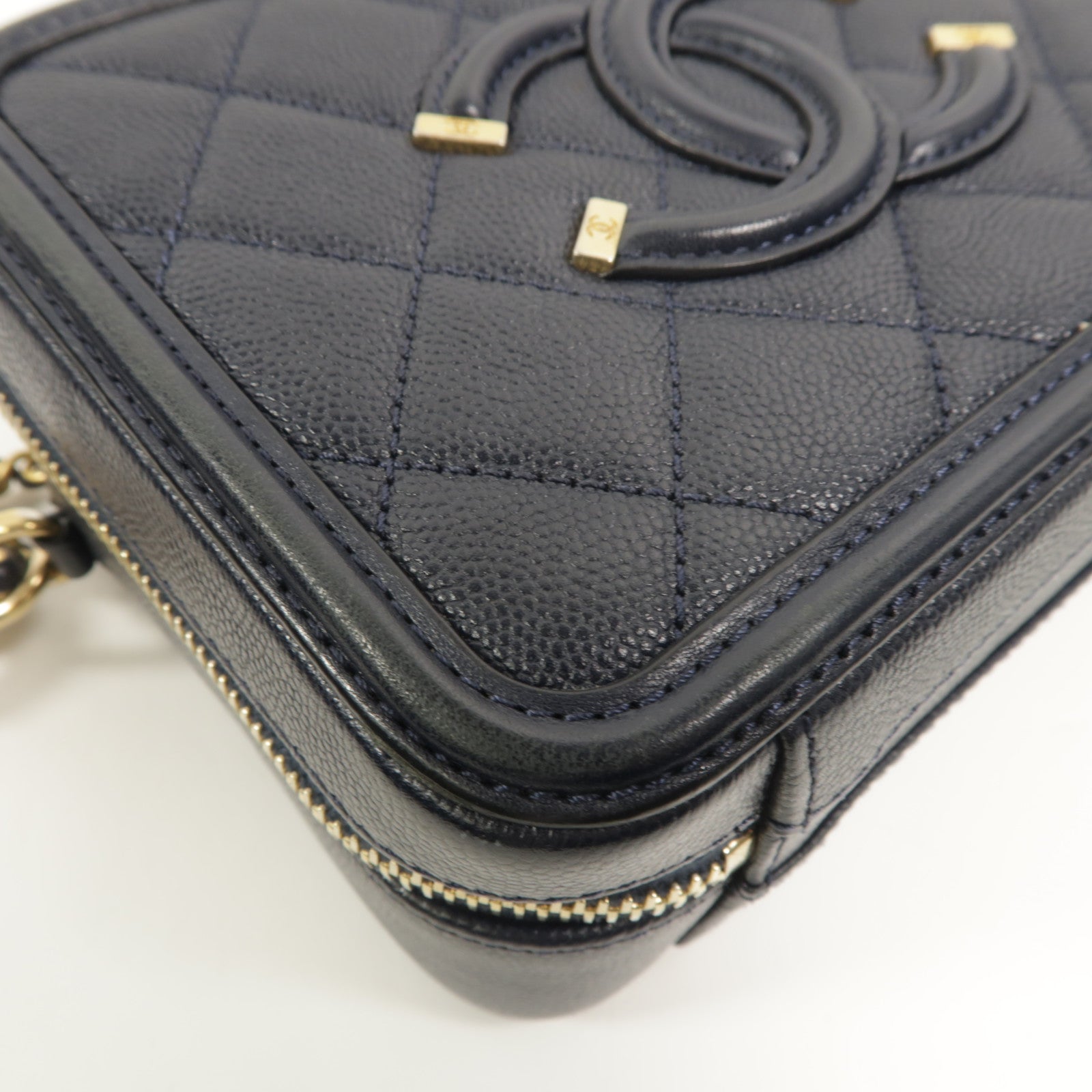 CHANEL 牛皮皮革Vanty Case Small鏈帶肩背袋