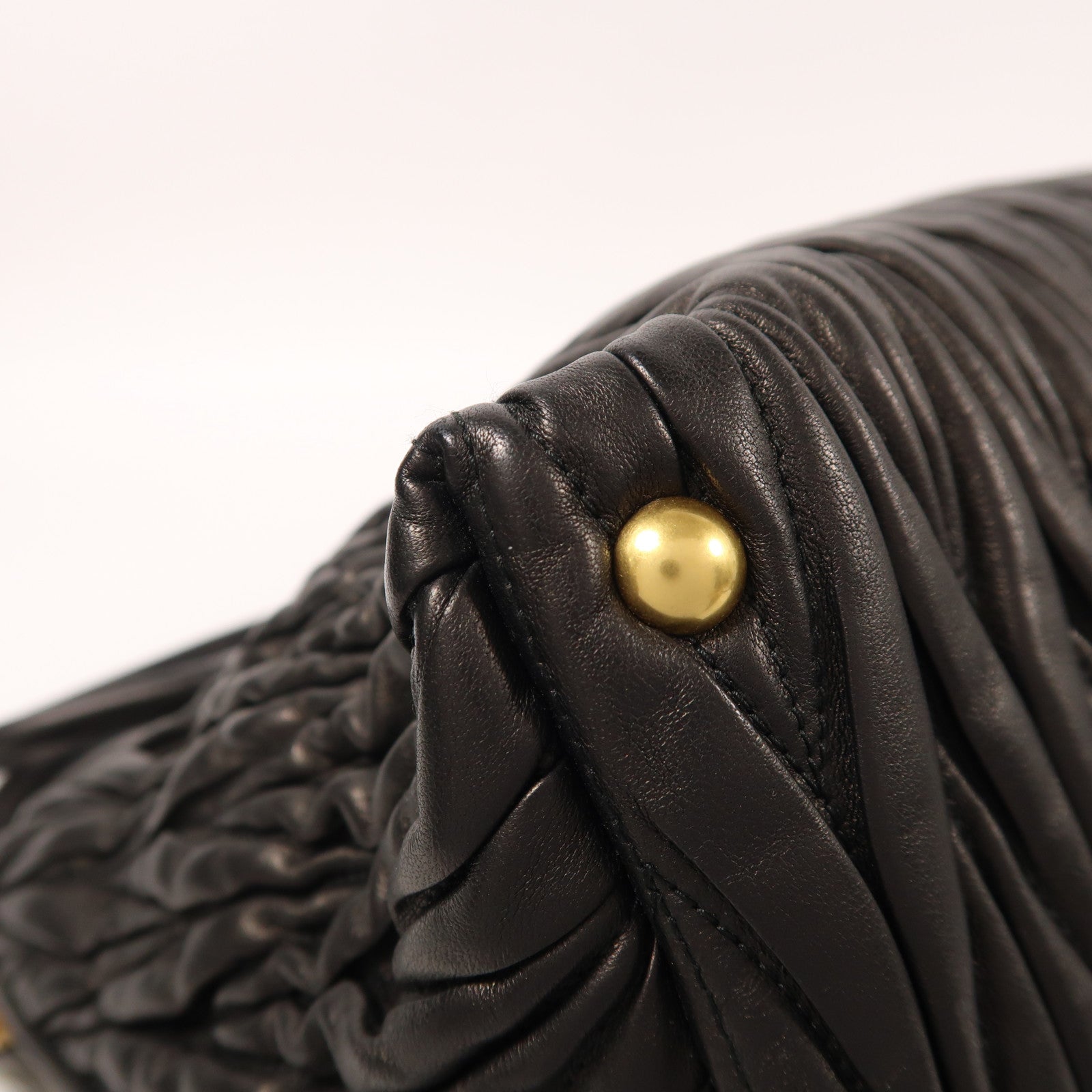 Miu Miu 羊皮皮革2 Way Shoulder金扣手挽肩背兩用袋