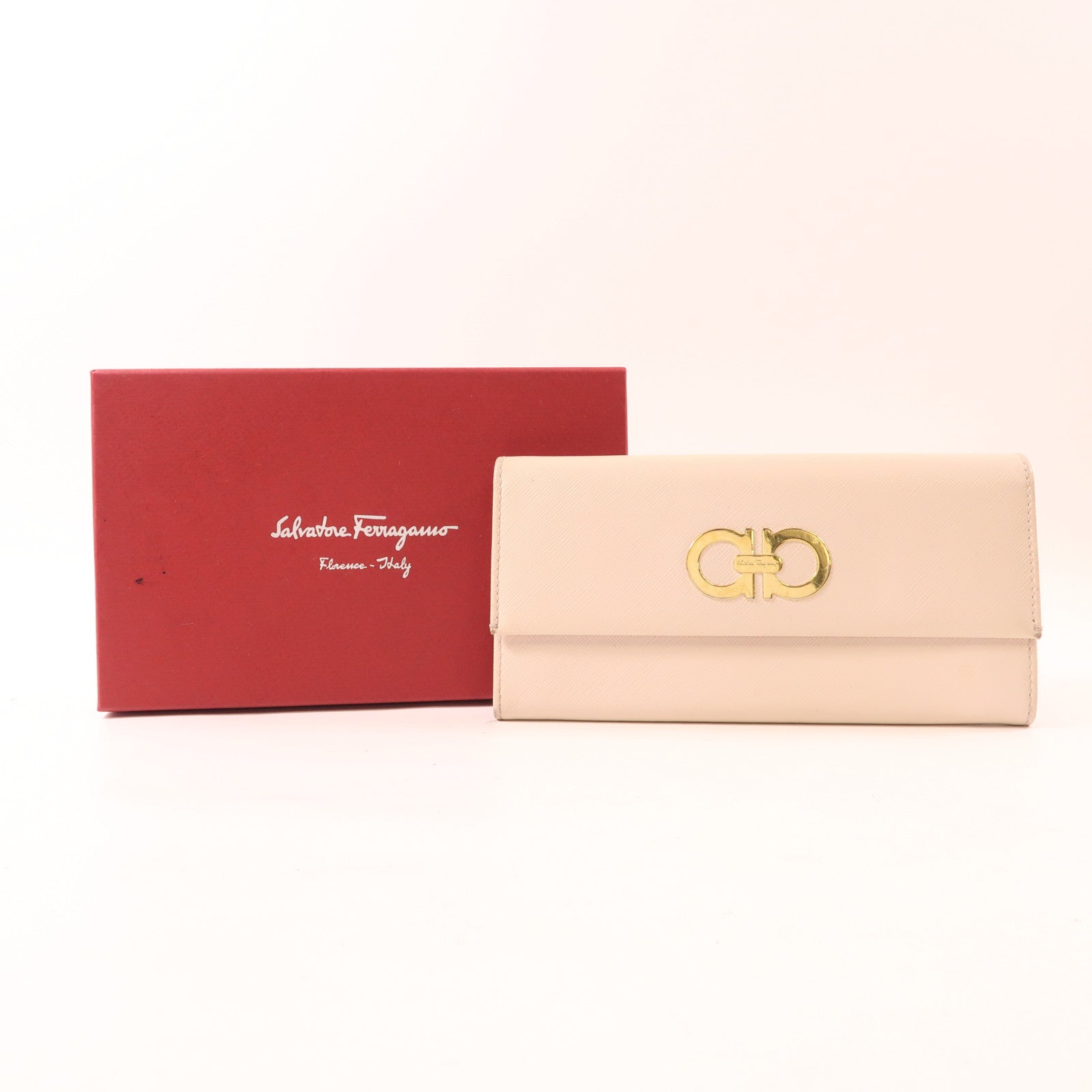 Salvatore Ferragamo 牛皮皮革Long Wallet金扣長錢包