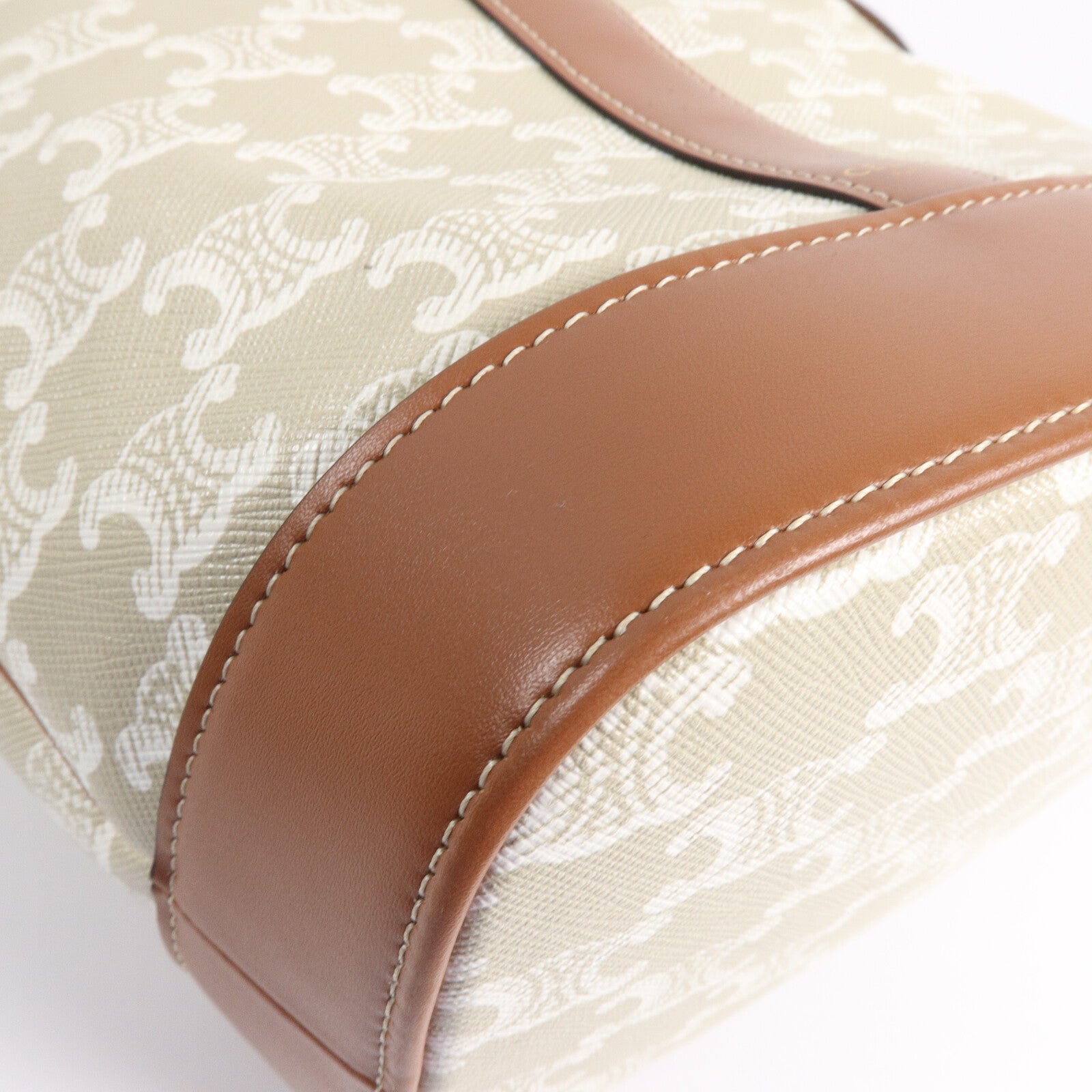 CELINE 塗層帆布Triomphe Small Bucket Bag肩背袋