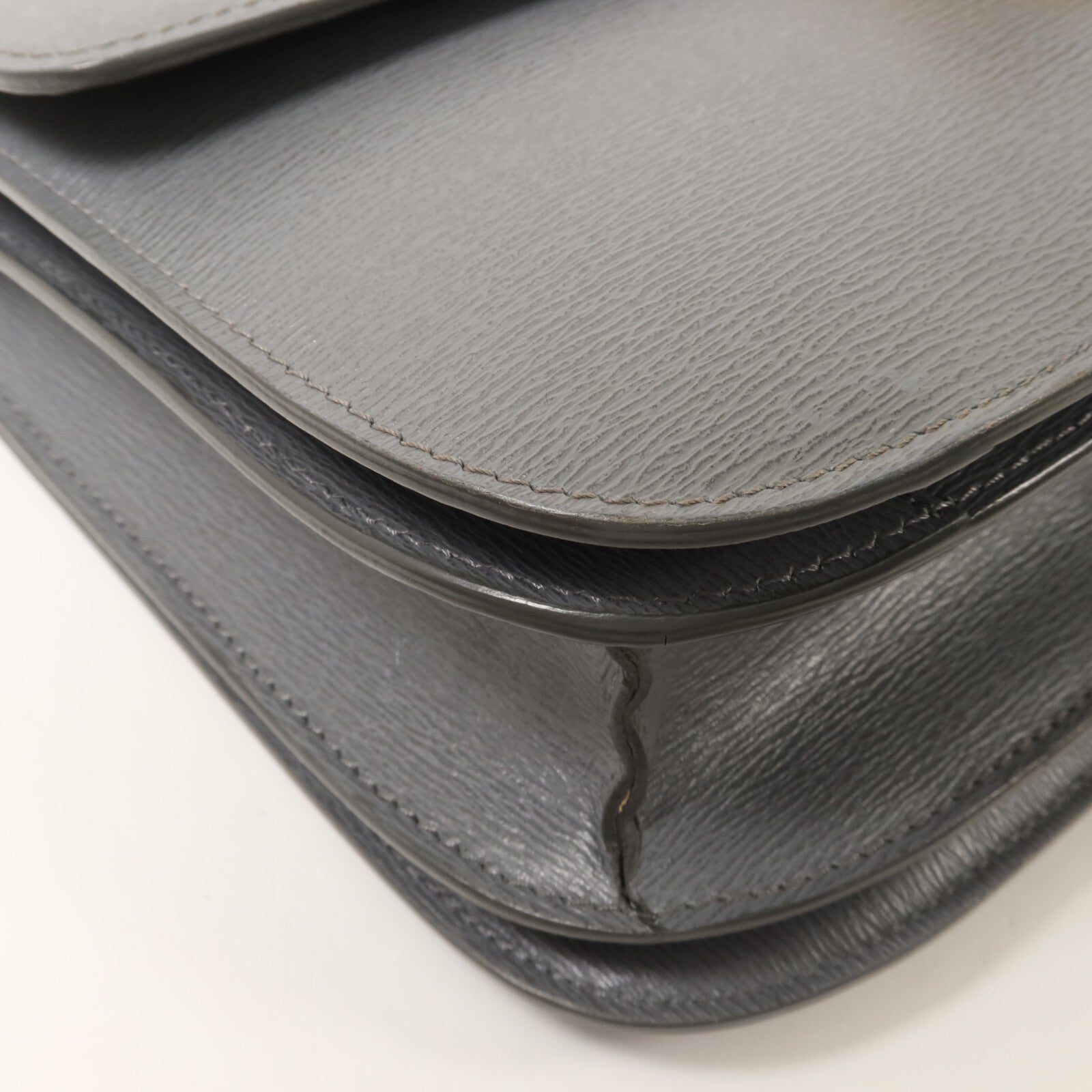 CELINE 牛皮皮革Classic Box Medium肩背袋