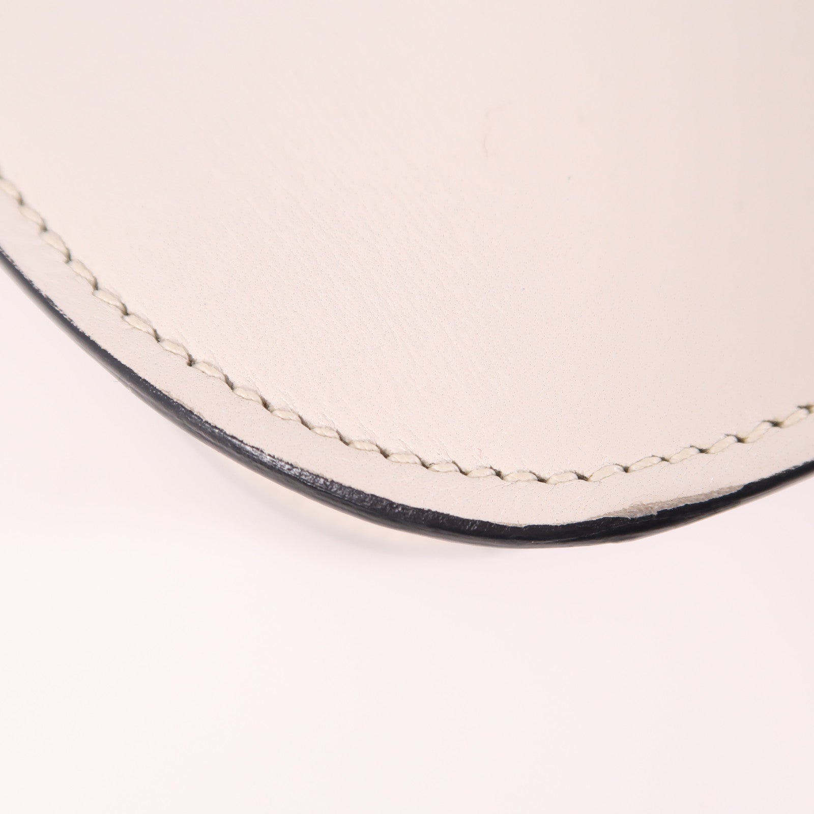 PRADA 牛皮皮革City Shoulder Bag金扣肩背袋