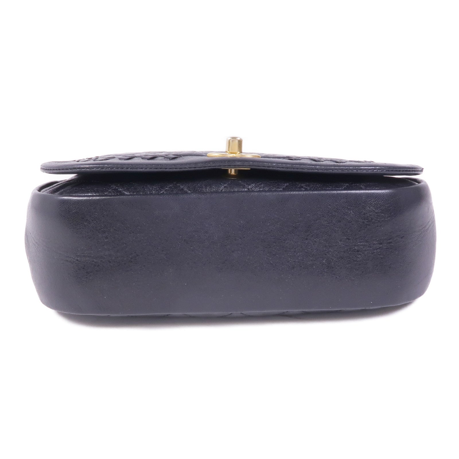 CHANEL 牛皮皮革Chain Shoulder金扣鏈帶肩背袋