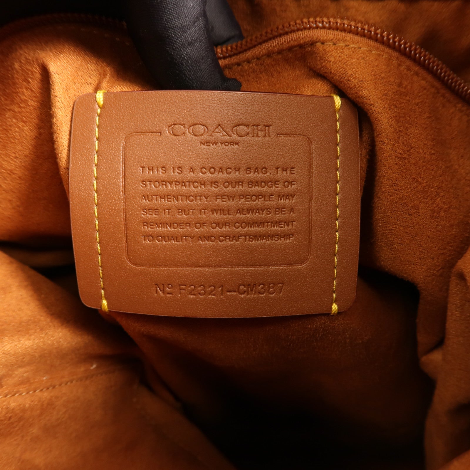 COACH 帆布Hitch Backpack背包