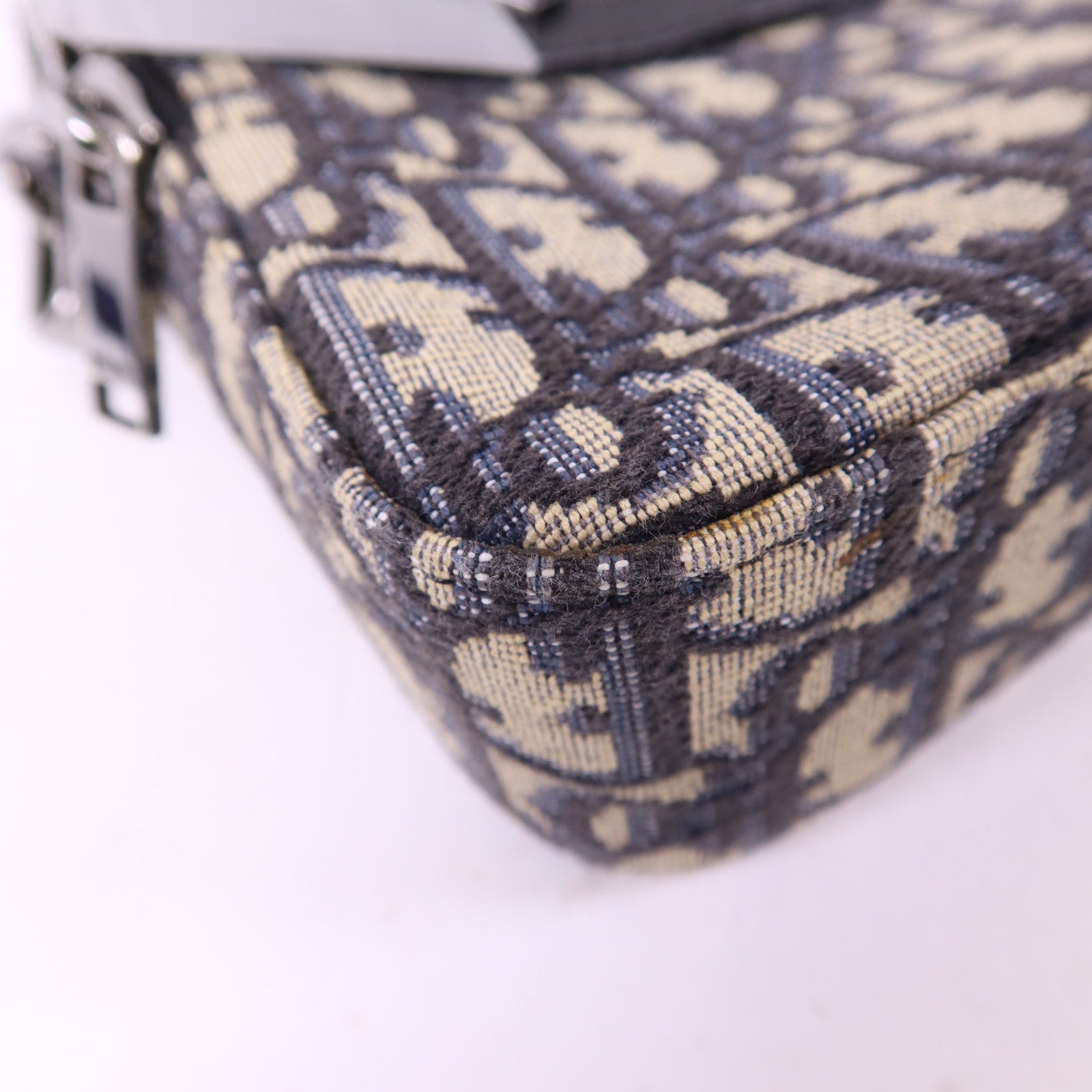 Dior 帆布Safari Messenger Oblique銀扣肩背袋