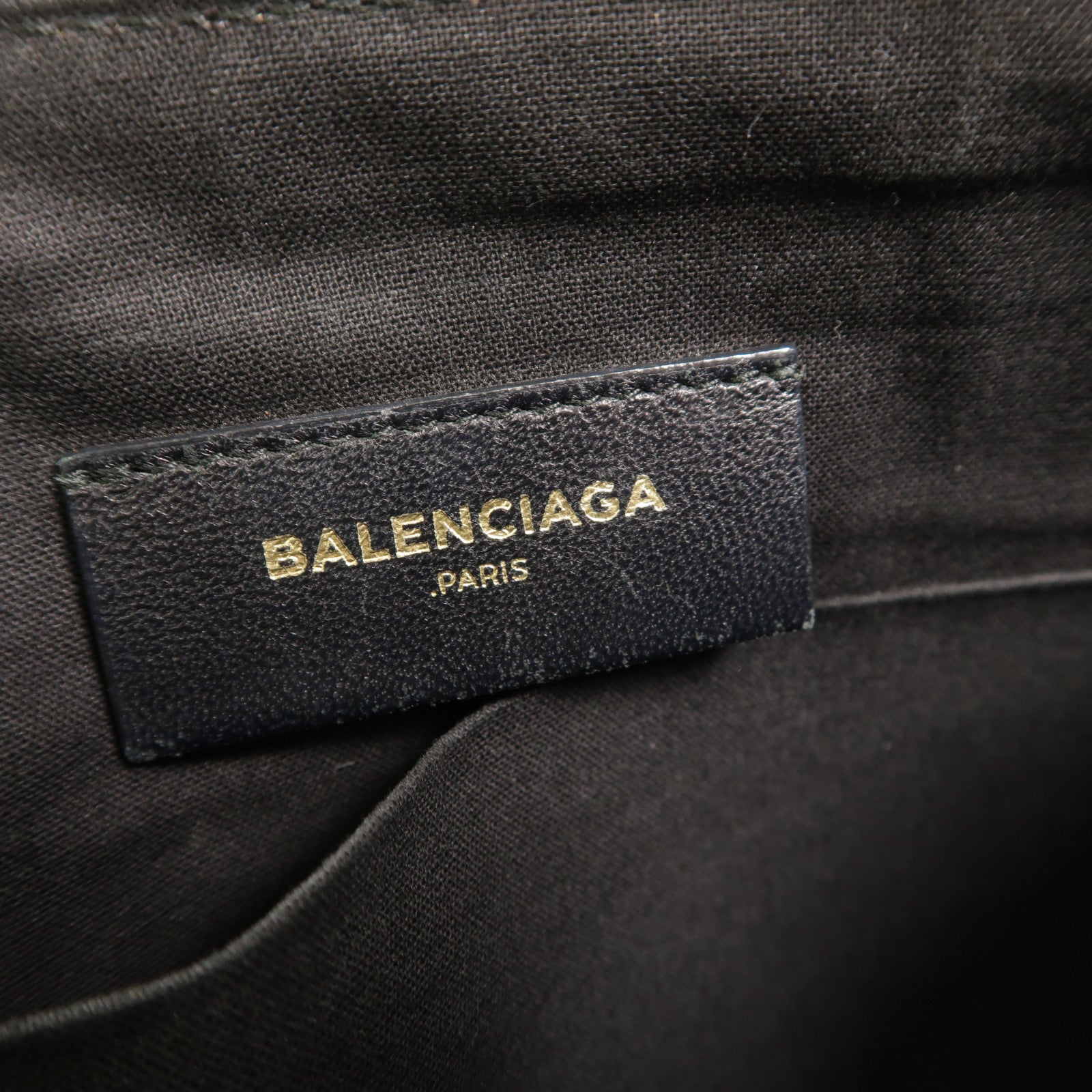 BALENCIAGA 牛皮皮革Giant City Clutch手拿包