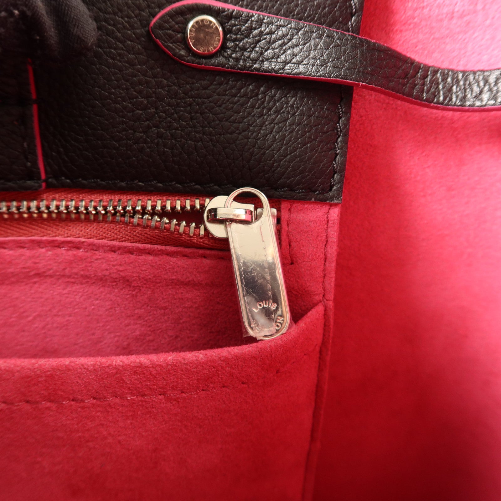 LOUIS VUITTON 牛皮皮革Lockme Bucket銀扣肩背袋