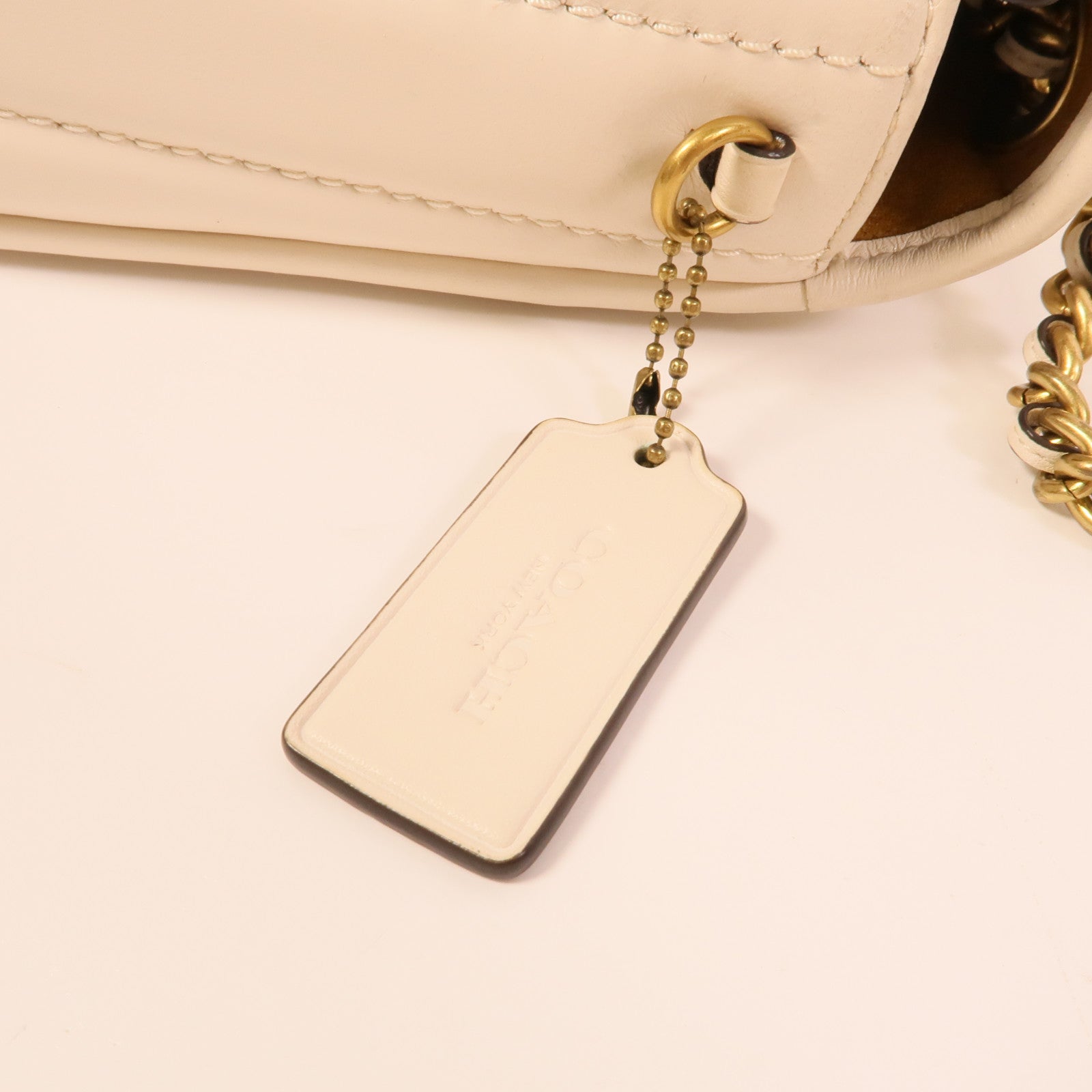 COACH 羊皮皮革Shoulder Bag肩背袋