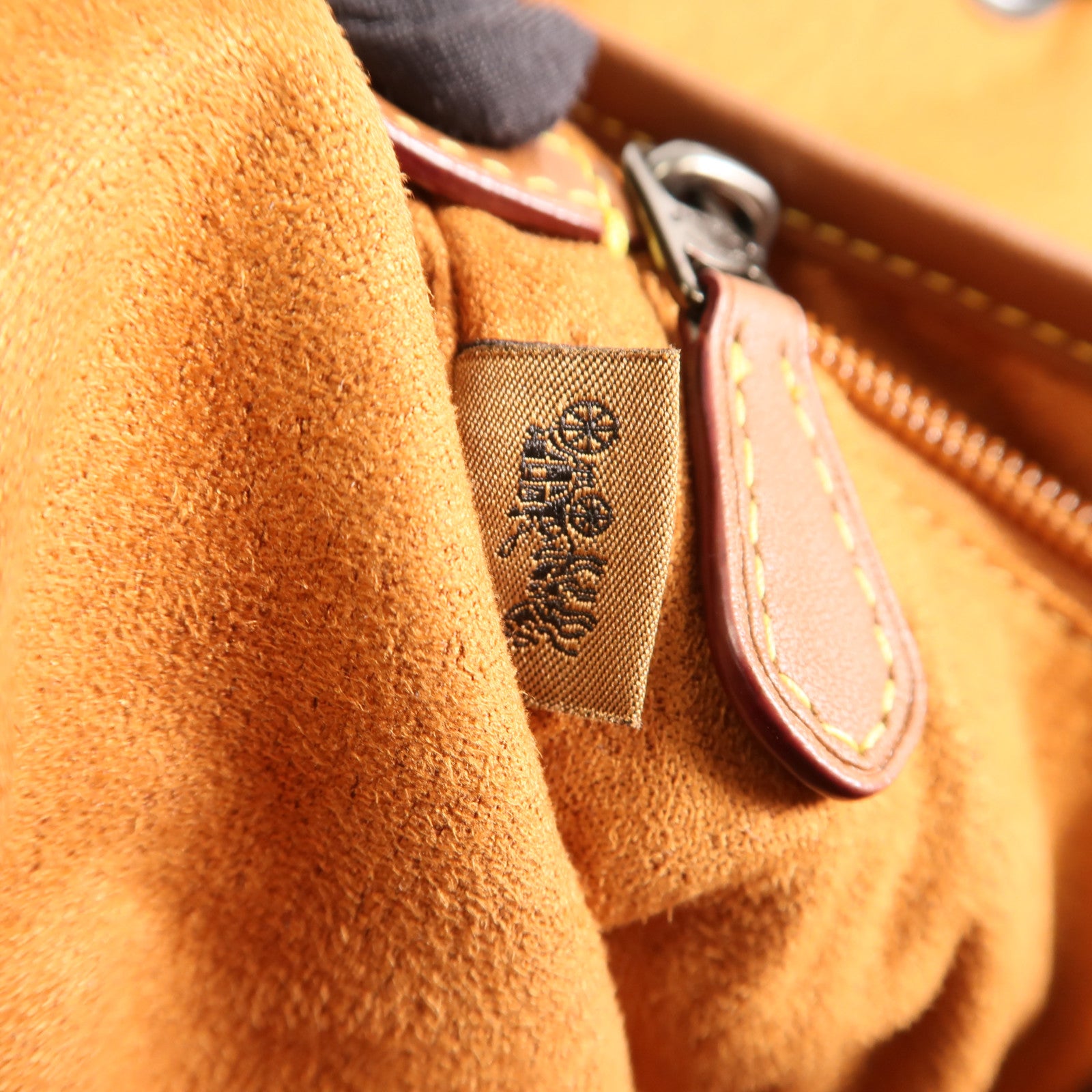 COACH 帆布Hitch Backpack背包