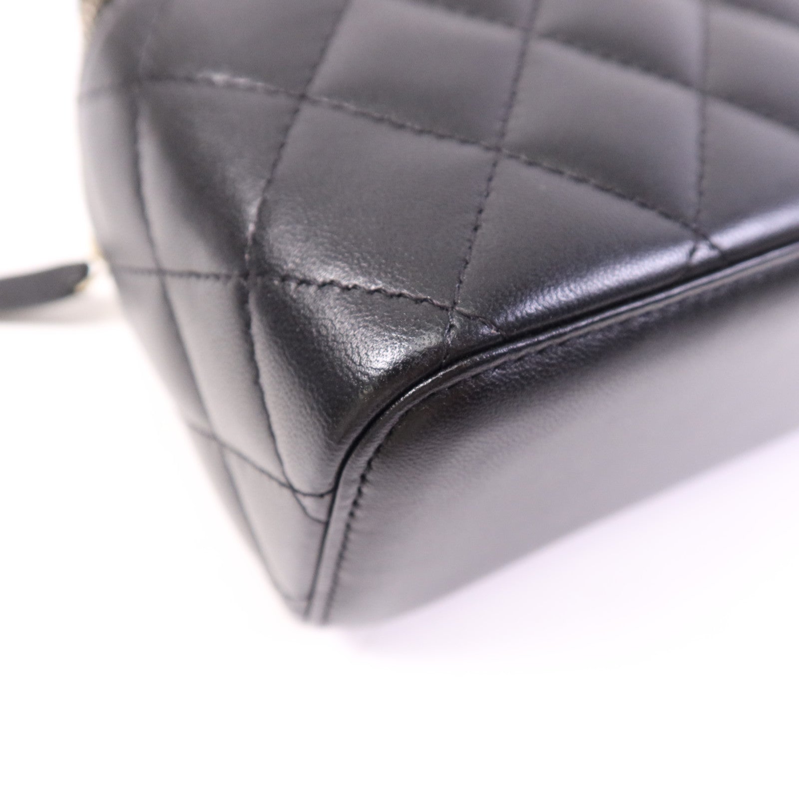 CHANEL 羊皮皮革Vanity Case金扣鏈帶肩背袋