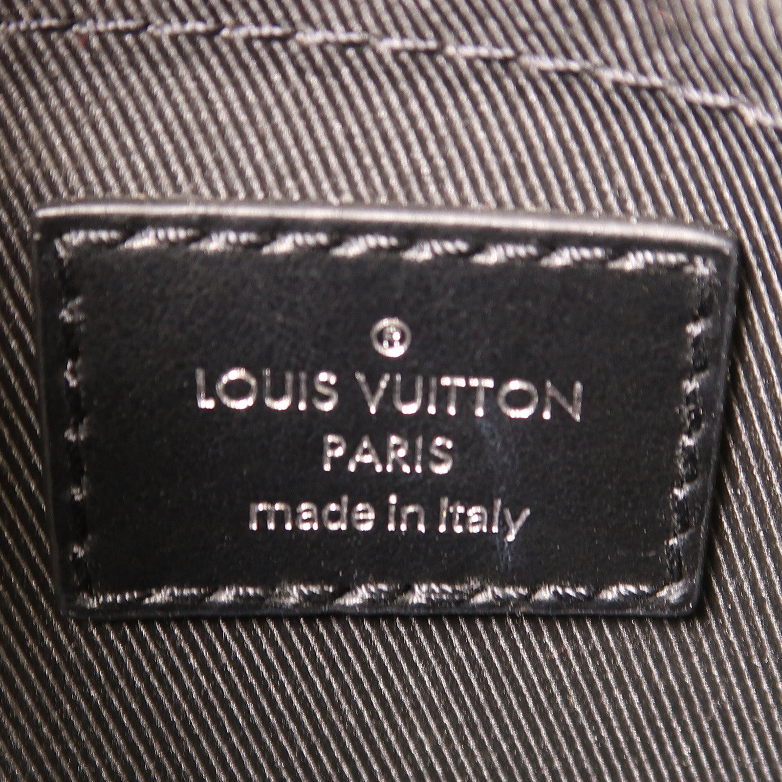 LOUIS VUITTON Monogram Eclipse Mini Soft Trunk肩背袋