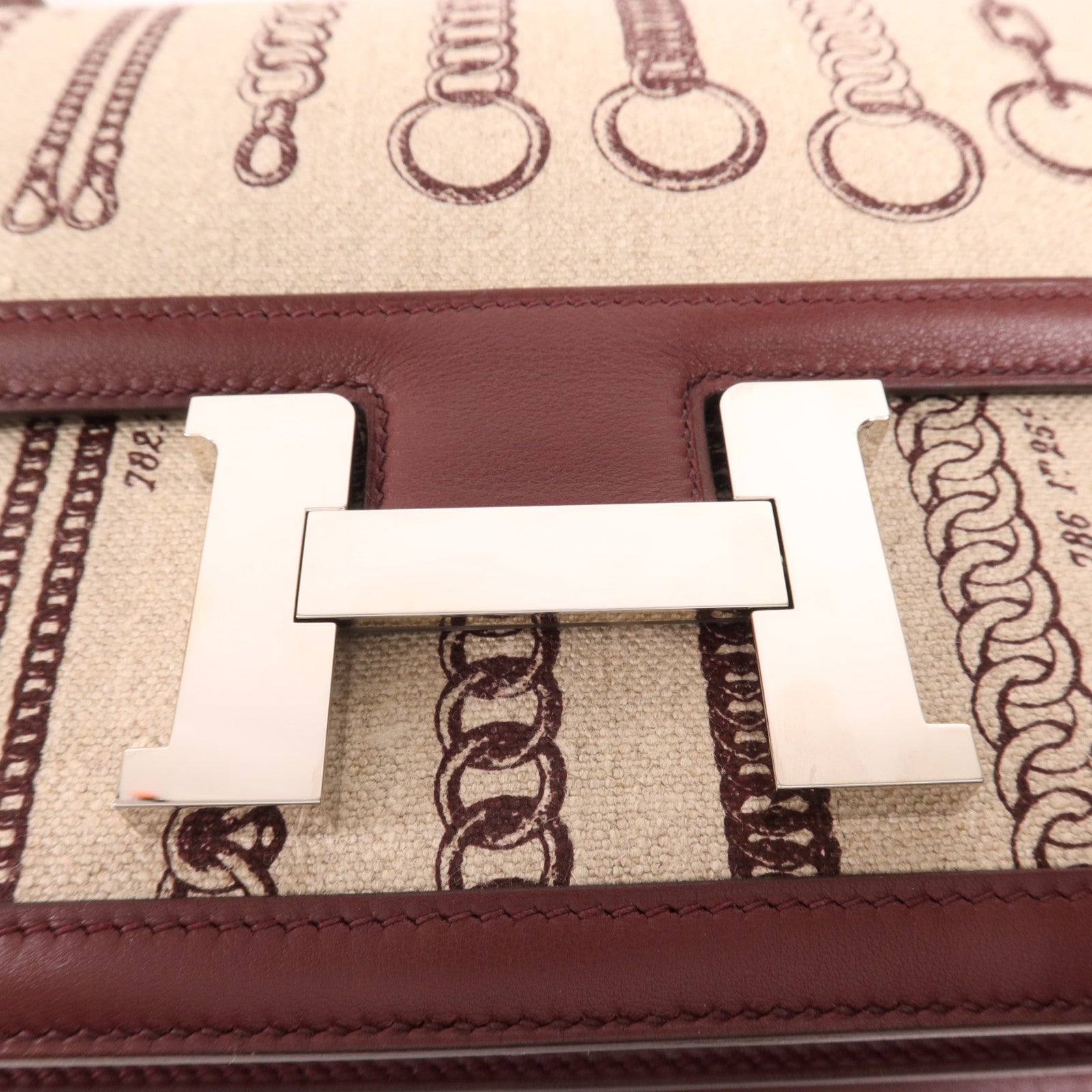 HERMES Swift皮革/帆布Constance 24銀扣肩背袋