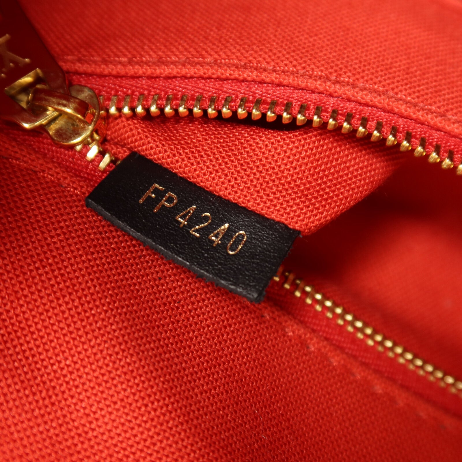 LOUIS VUITTON Monogram Giant/Monogram Reverse On The Go MM金扣手挽肩背兩用袋