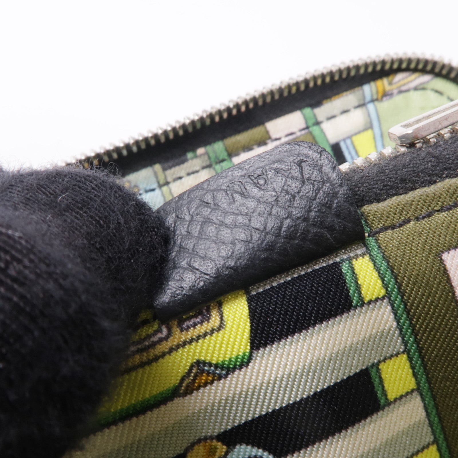 HERMES Epsom皮革Azap Silk In Compact銀扣錢包Noir