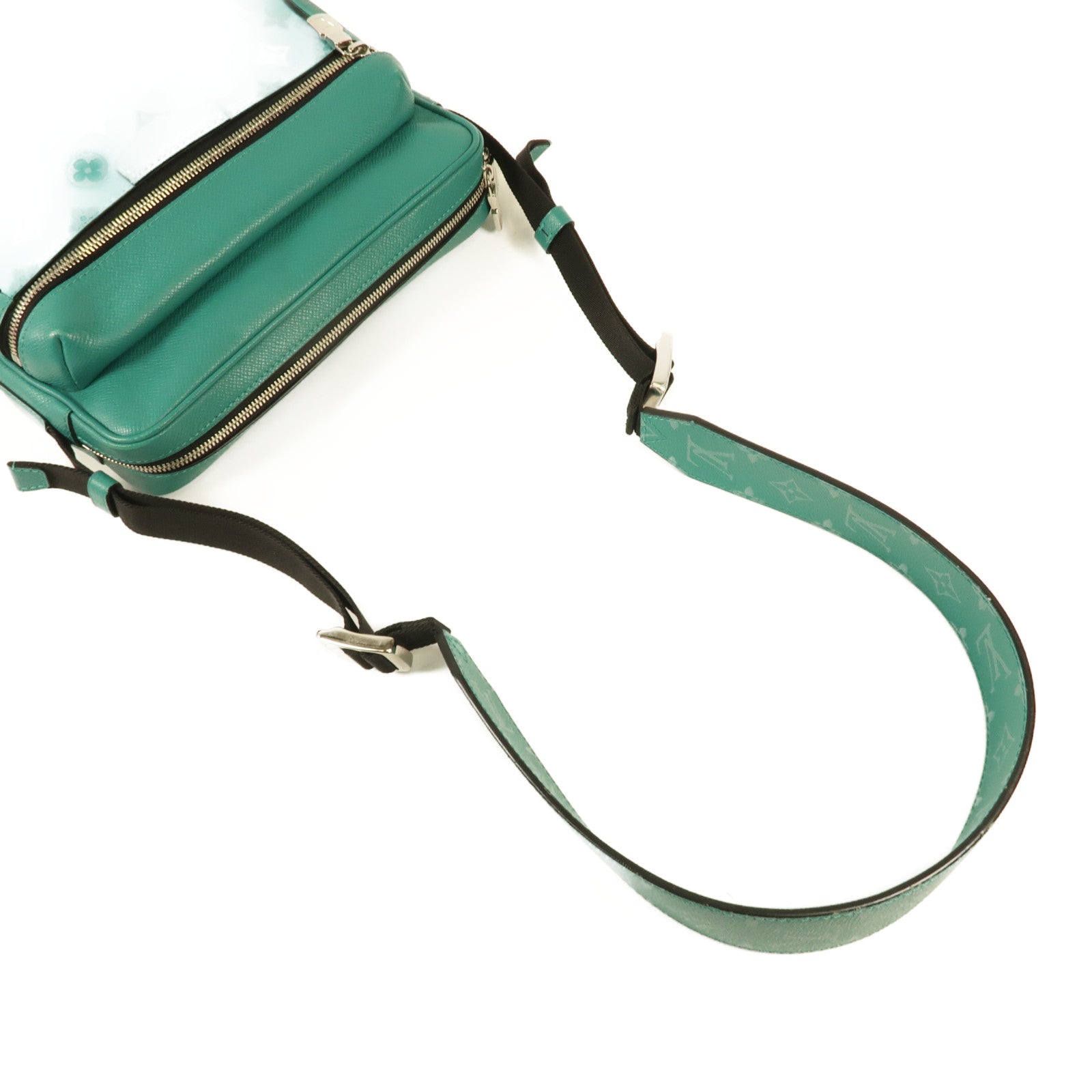 LOUIS VUITTON Tigrama Outdoor Messenger肩背袋