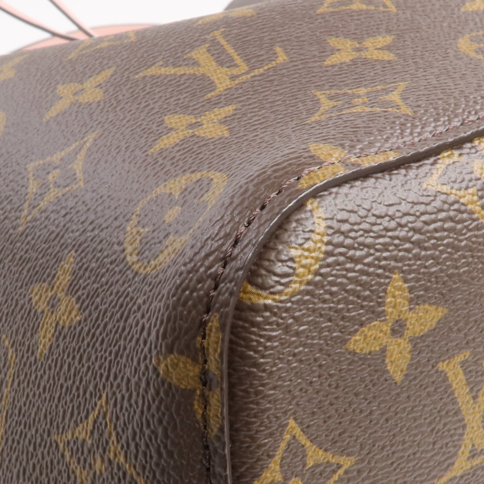 LOUIS VUITTON Monogram Neo Noe金扣肩背袋