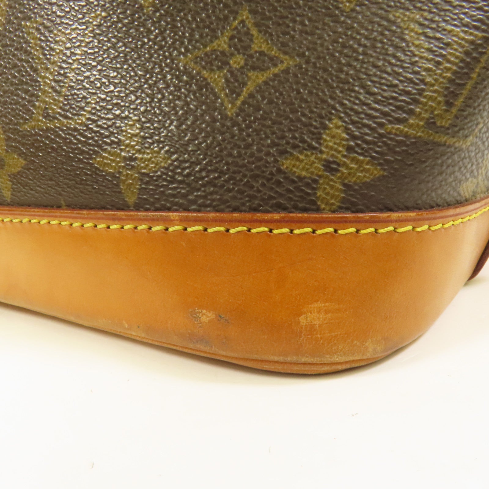 LOUIS VUITTON Monogram Alma金扣手挽袋棕色