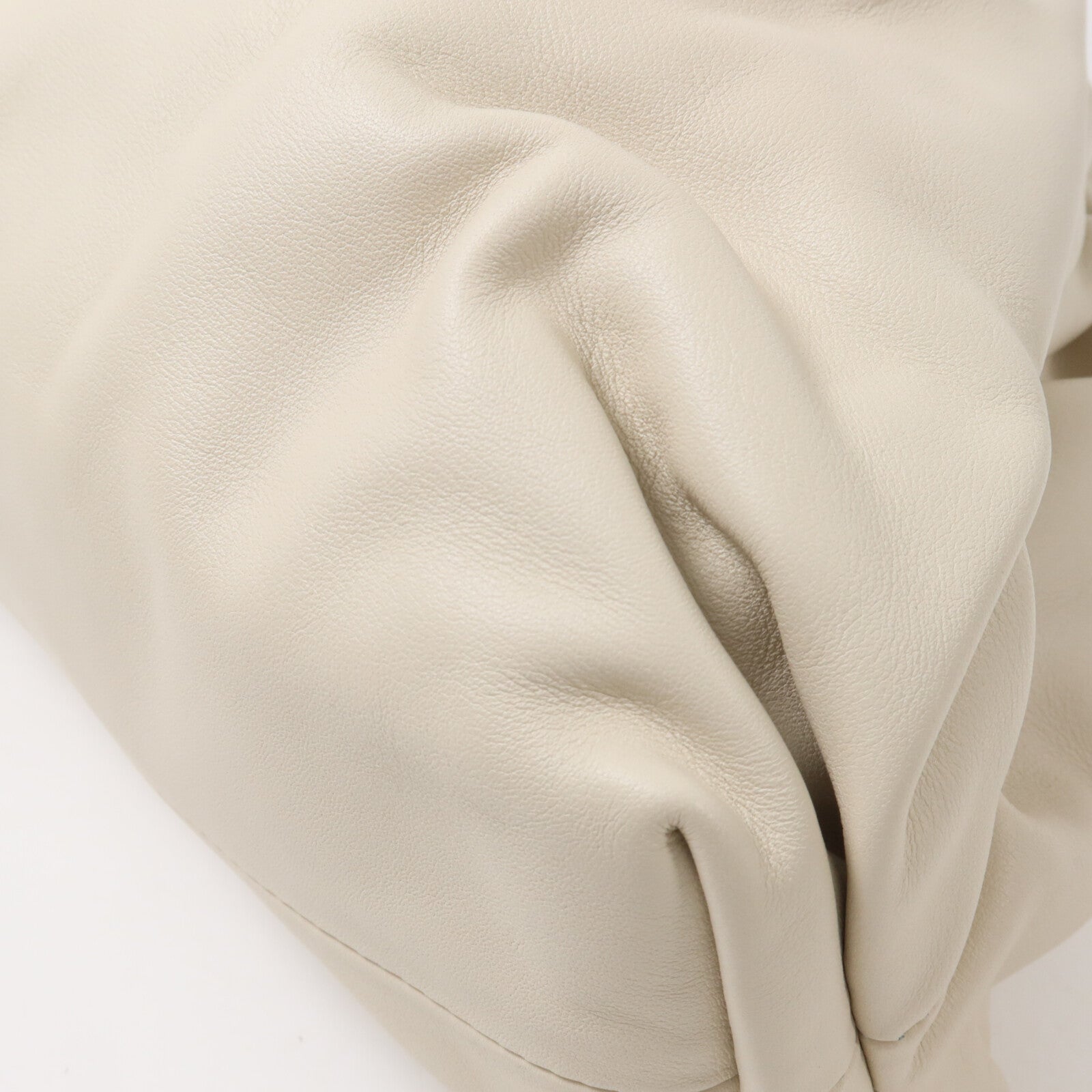 BOTTEGA VENETA 牛皮皮革The Pouch手拿包