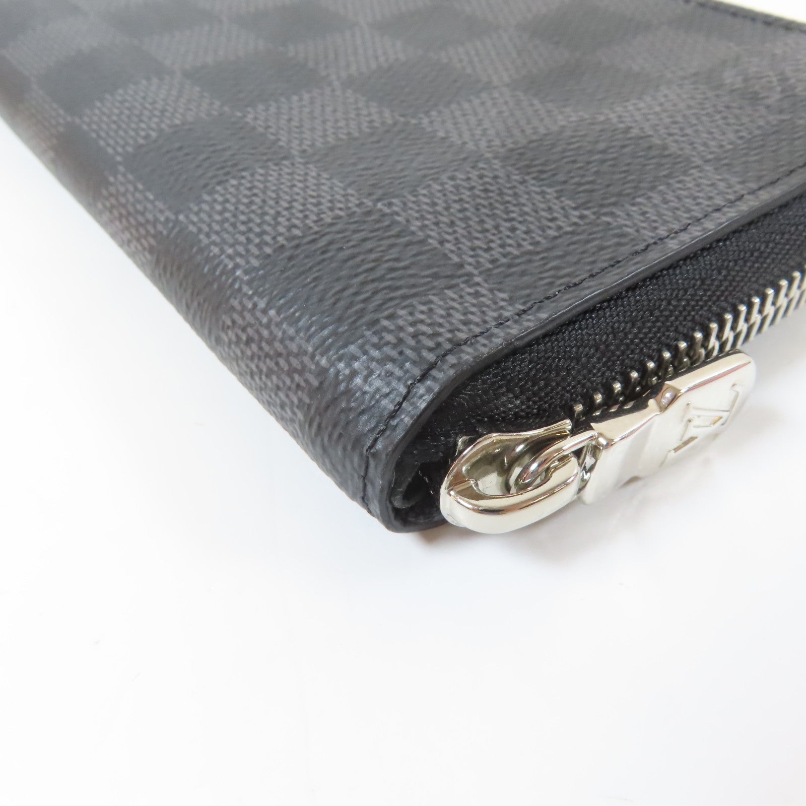 LOUIS VUITTON Damier Graphite Zippy Wallet Vertical銀扣長錢包黑色