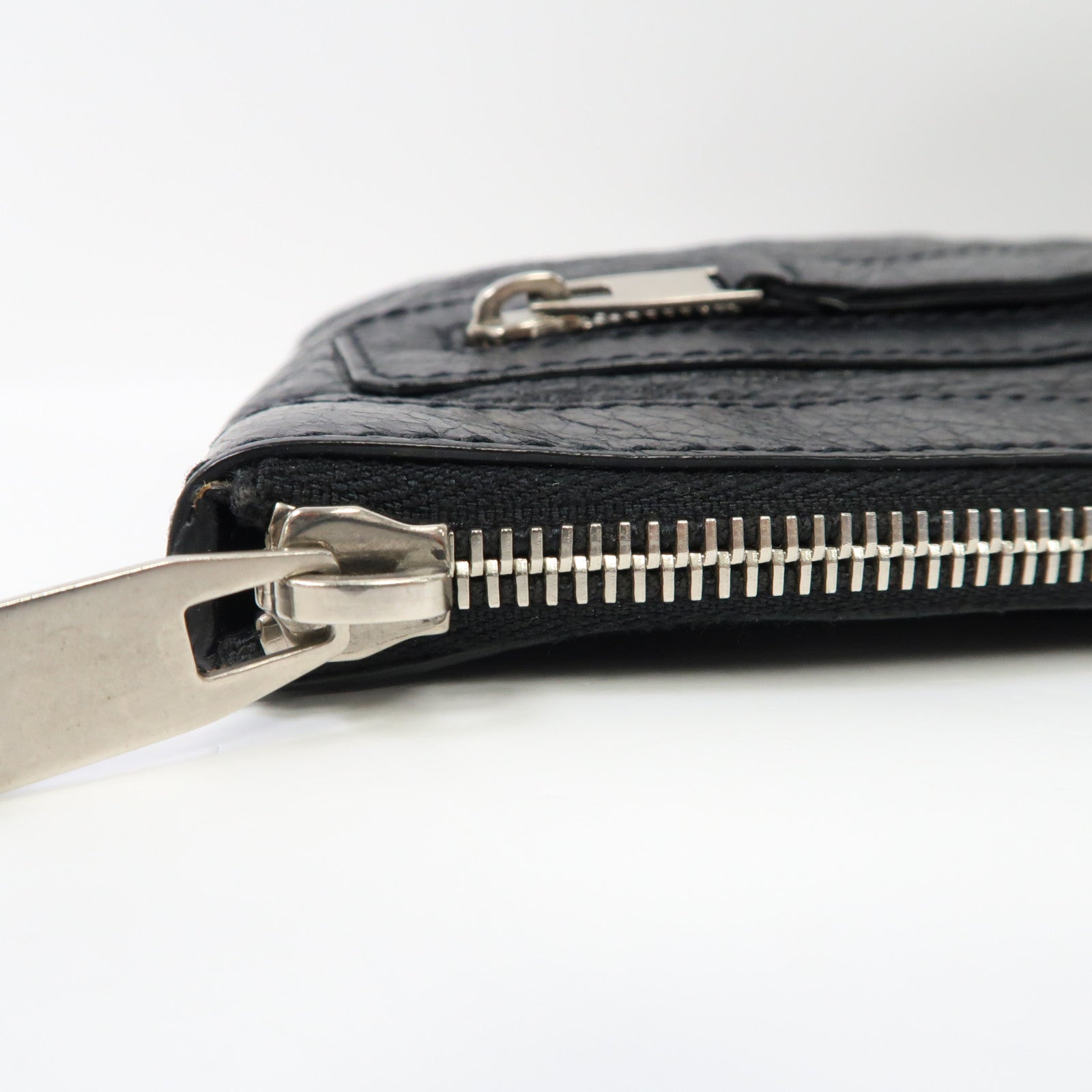 BALENCIAGA 牛皮皮革Clip M Clutch Bag銀扣手拿包黑色