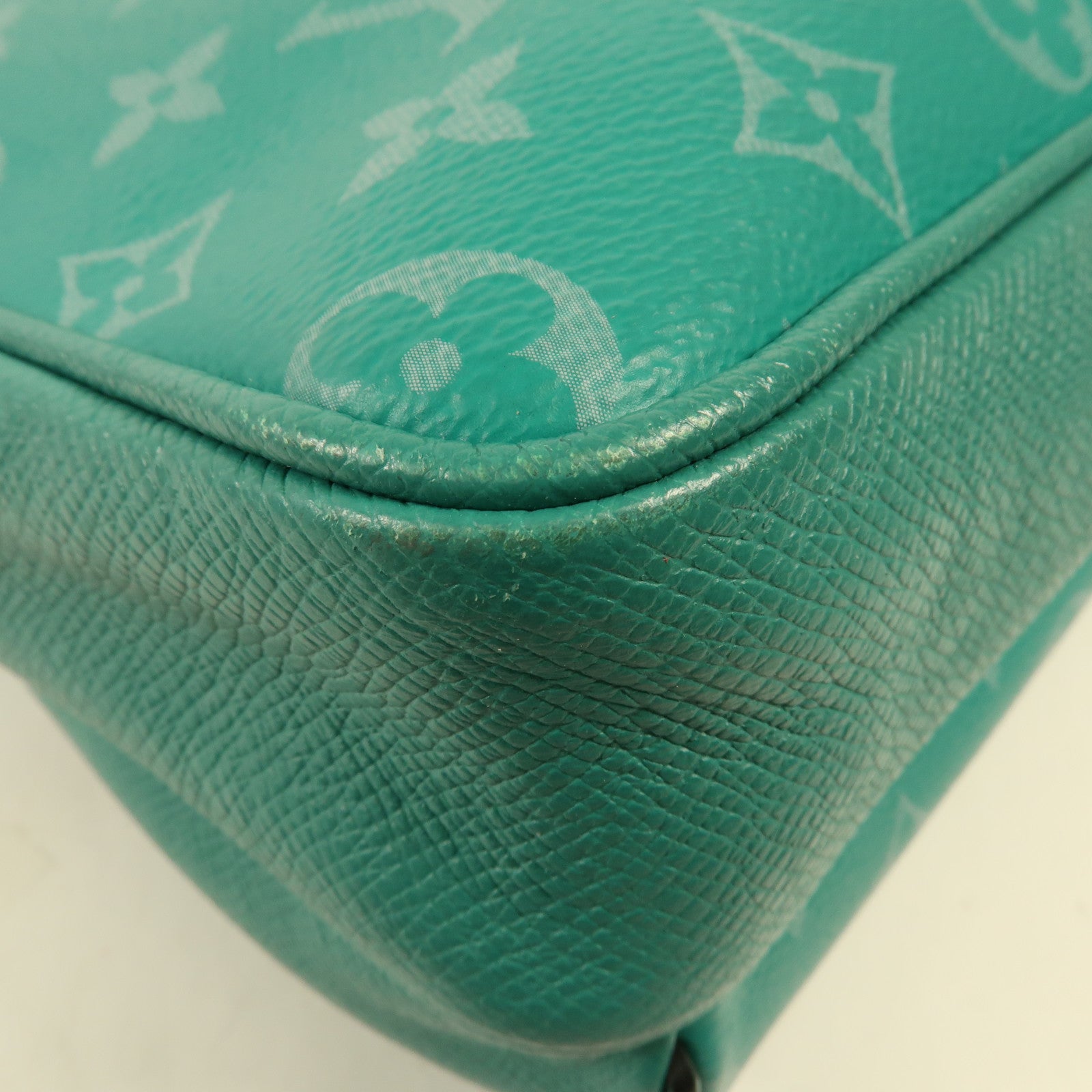 LOUIS VUITTON 【激減優惠】Tigrama Outdoor Messenger肩背袋