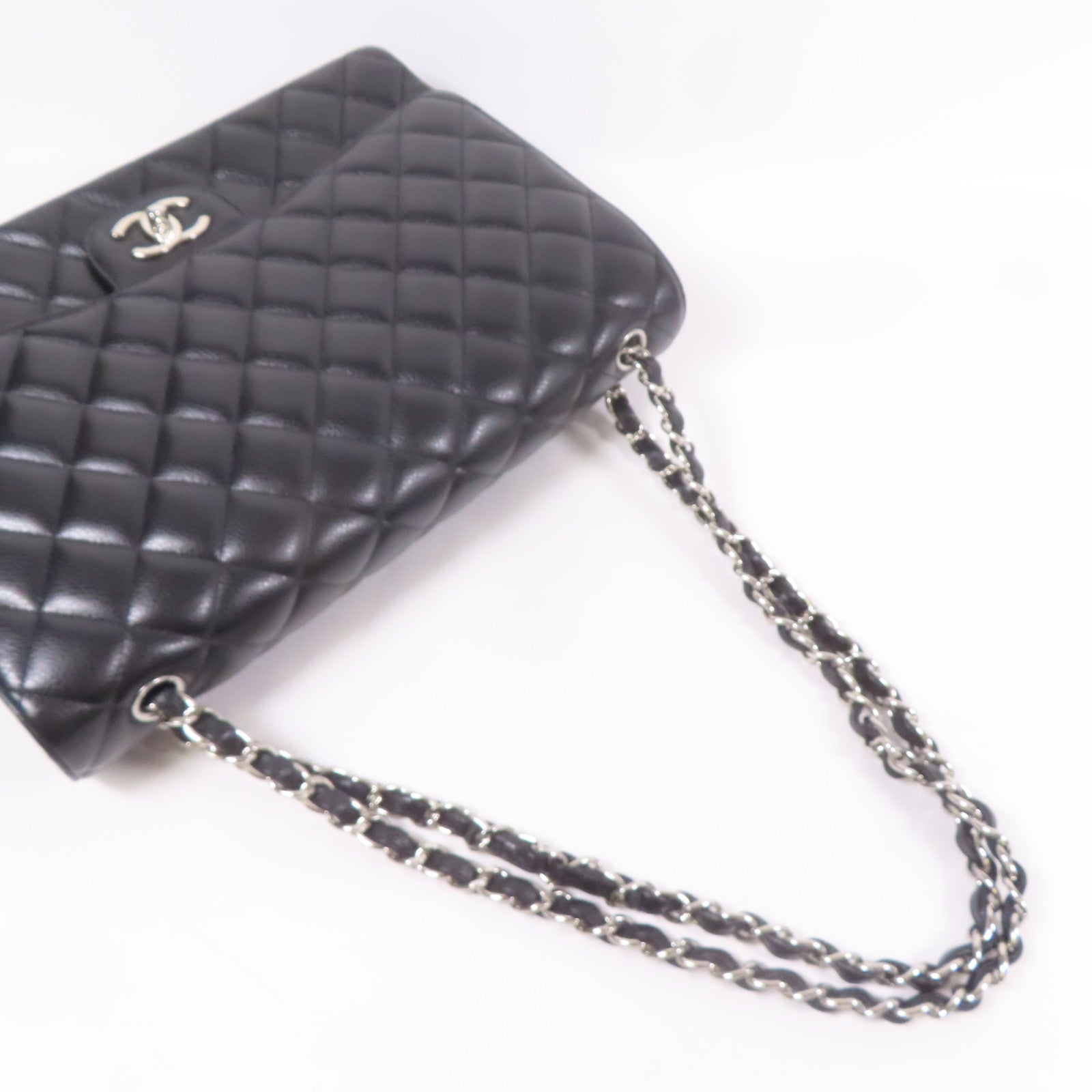 CHANEL 牛皮皮革Maxi Classic銀扣肩背袋