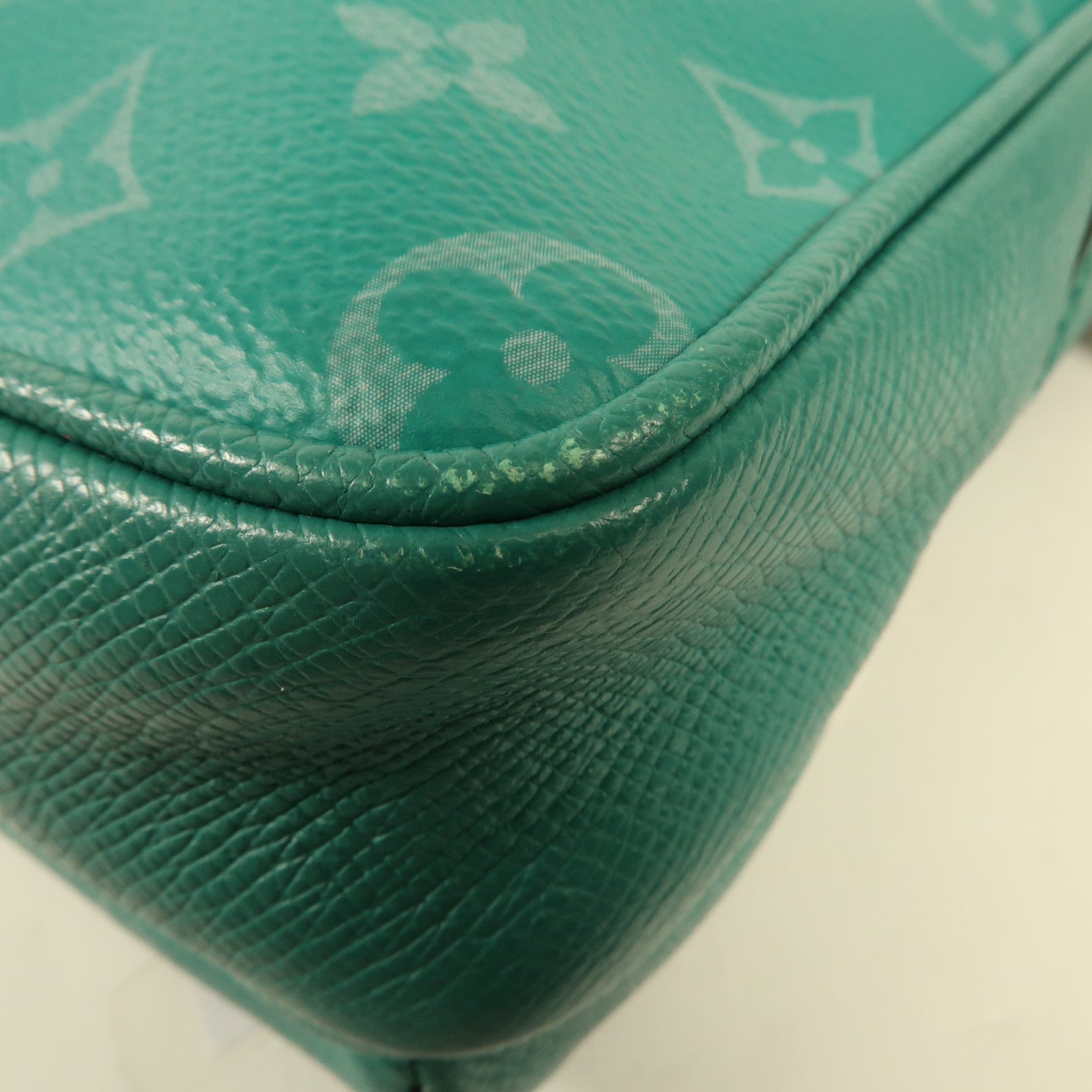 LOUIS VUITTON 【激減優惠】Tigrama Outdoor Messenger肩背袋