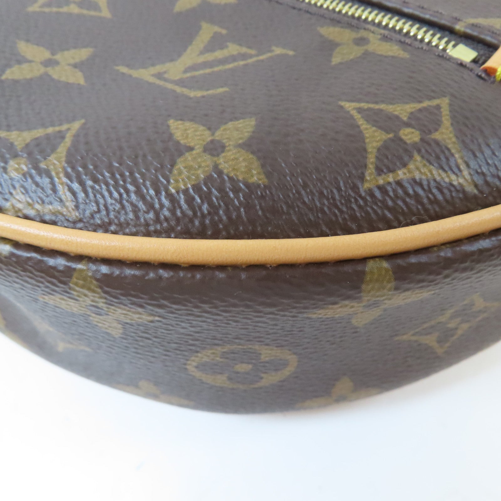 LOUIS VUITTON Monogram Loop Bag金扣肩背袋啡色