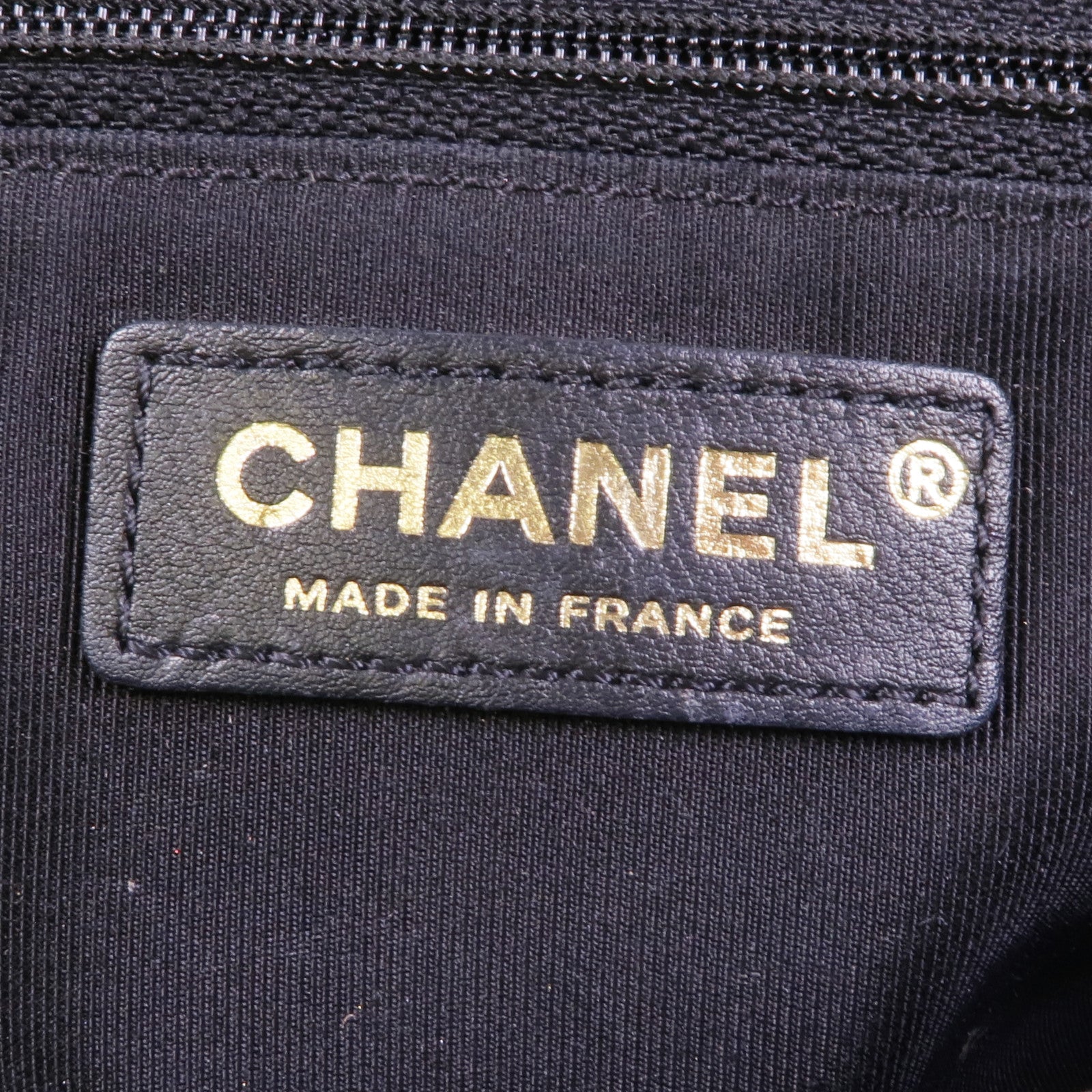 CHANEL 牛皮皮革Chain Shoulder金扣鏈帶肩背袋