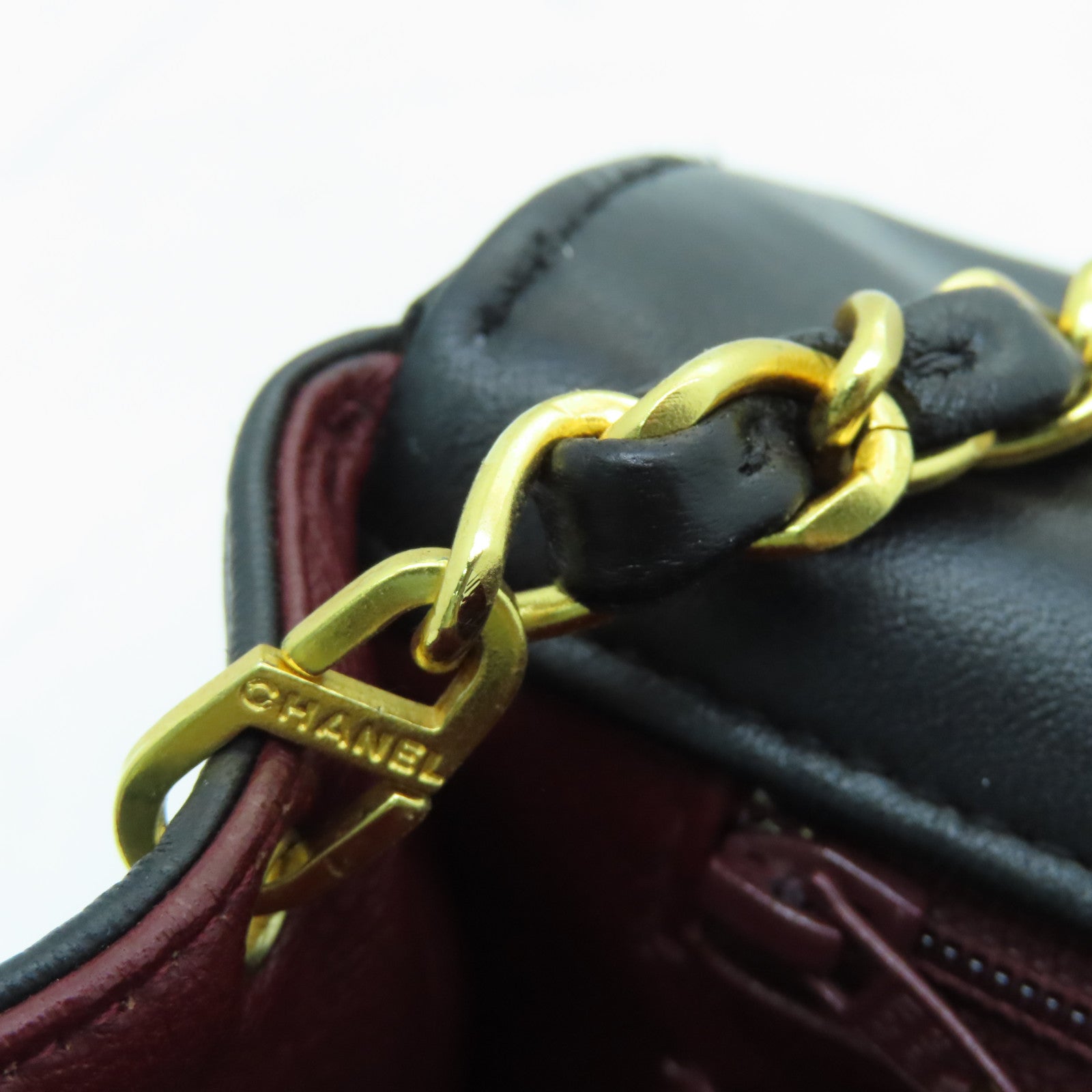 CHANEL rhombic sheepskin leather Chain Shoulder gold buckle chain shoulder bag black