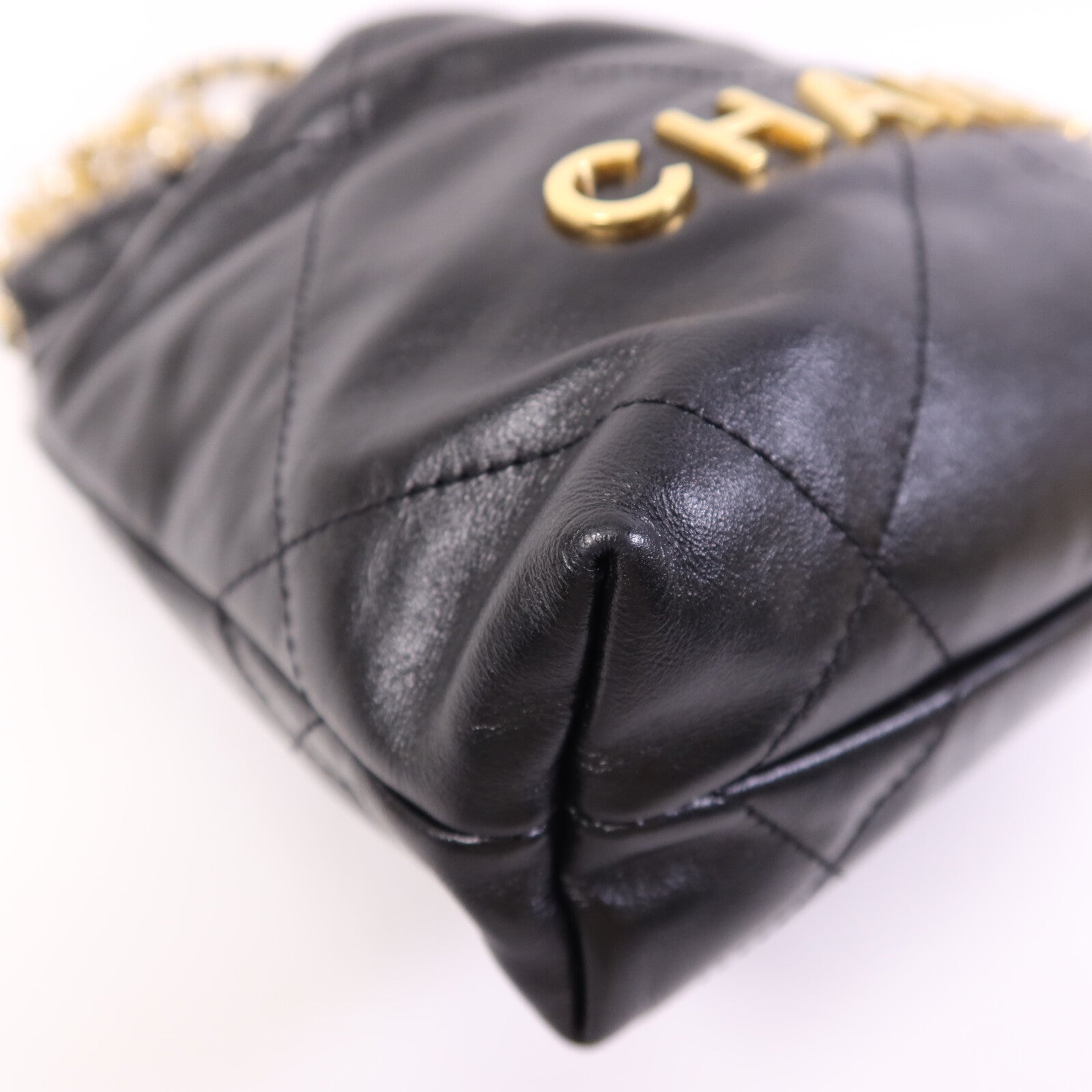 CHANEL 羊皮皮革Chanel Mini 22金扣鏈帶肩背袋