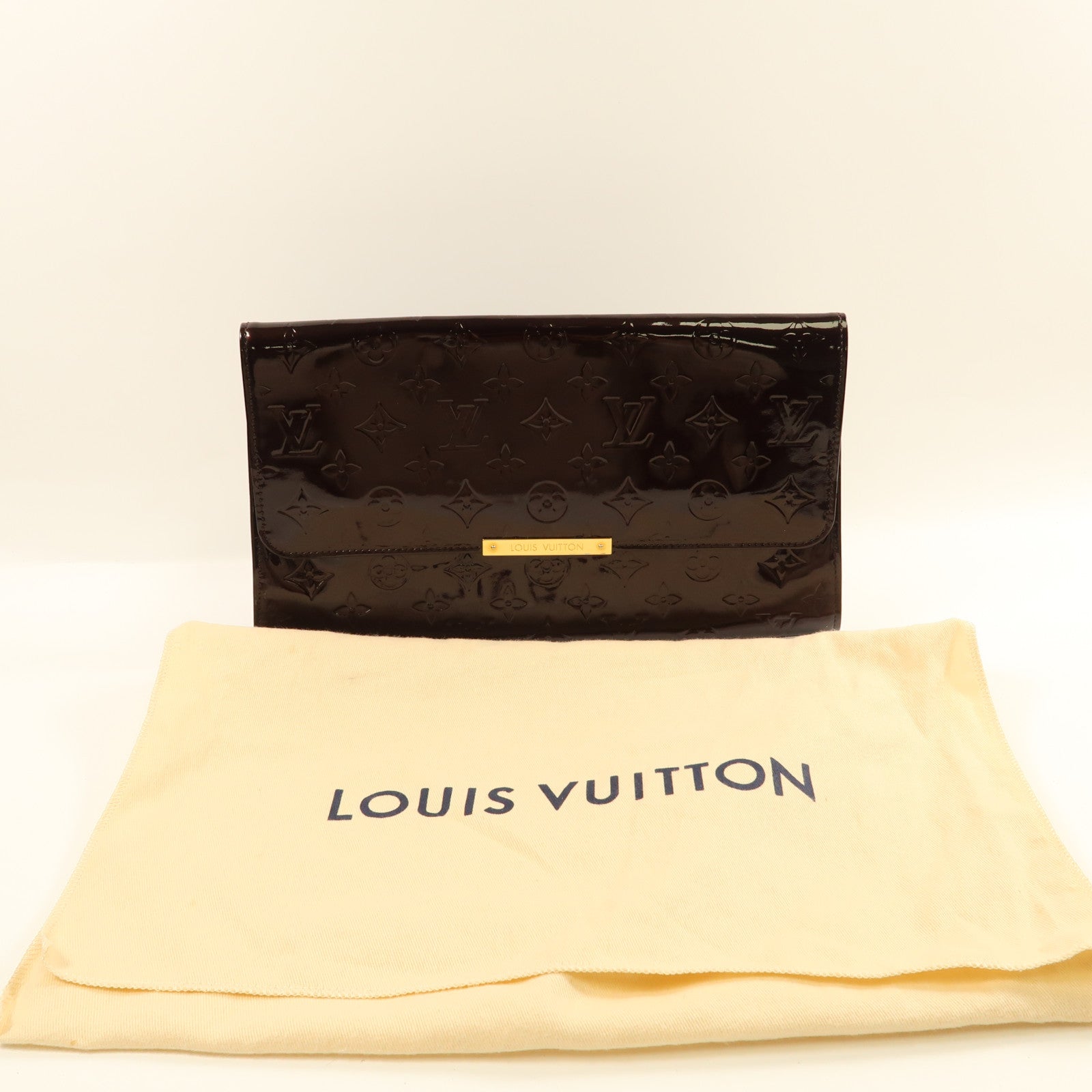 LOUIS VUITTON LV GHW Robertson Clutch Bag Monogram Vernis M91548 Red