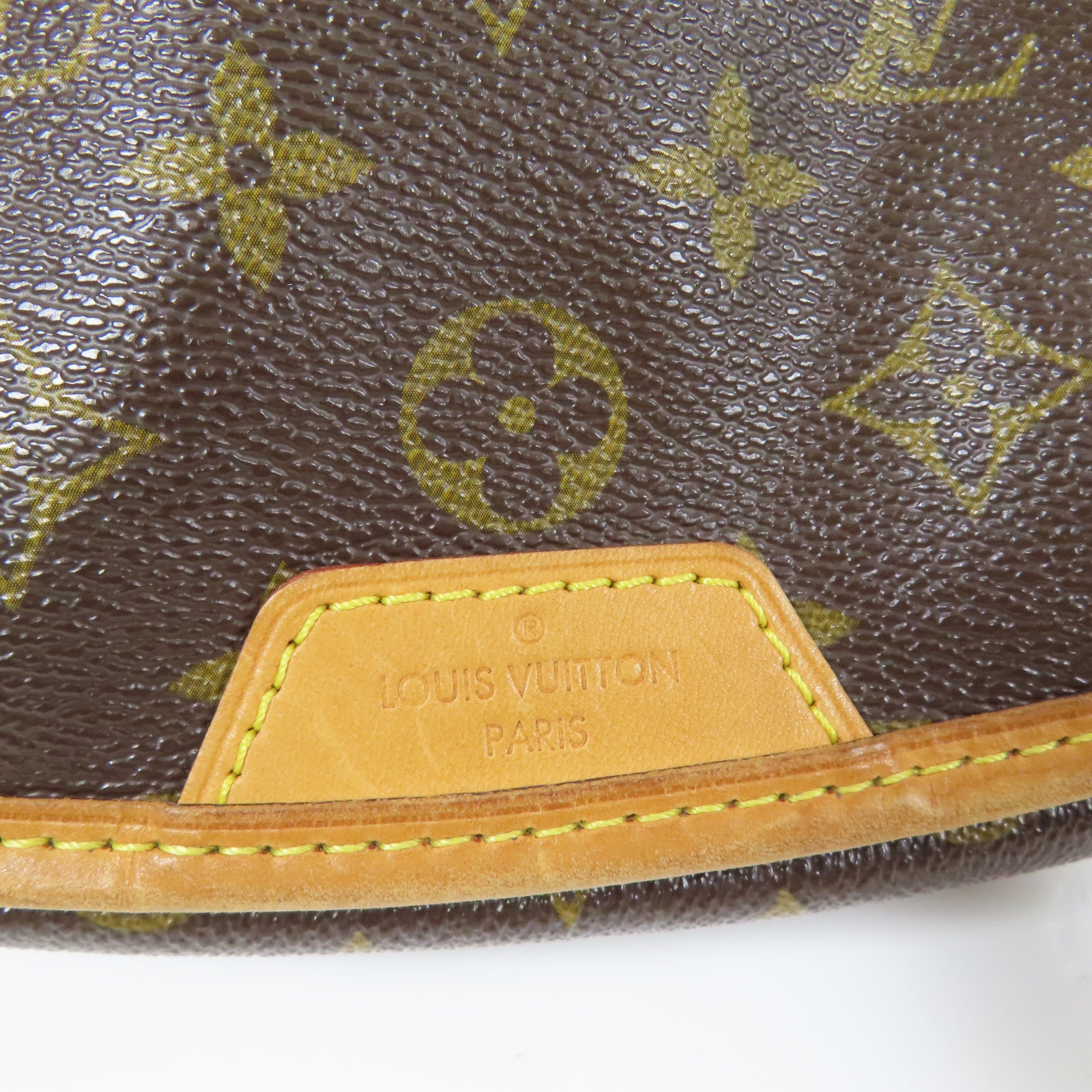 LOUIS VUITTON Monogram Menilmontant金扣肩背袋棕色