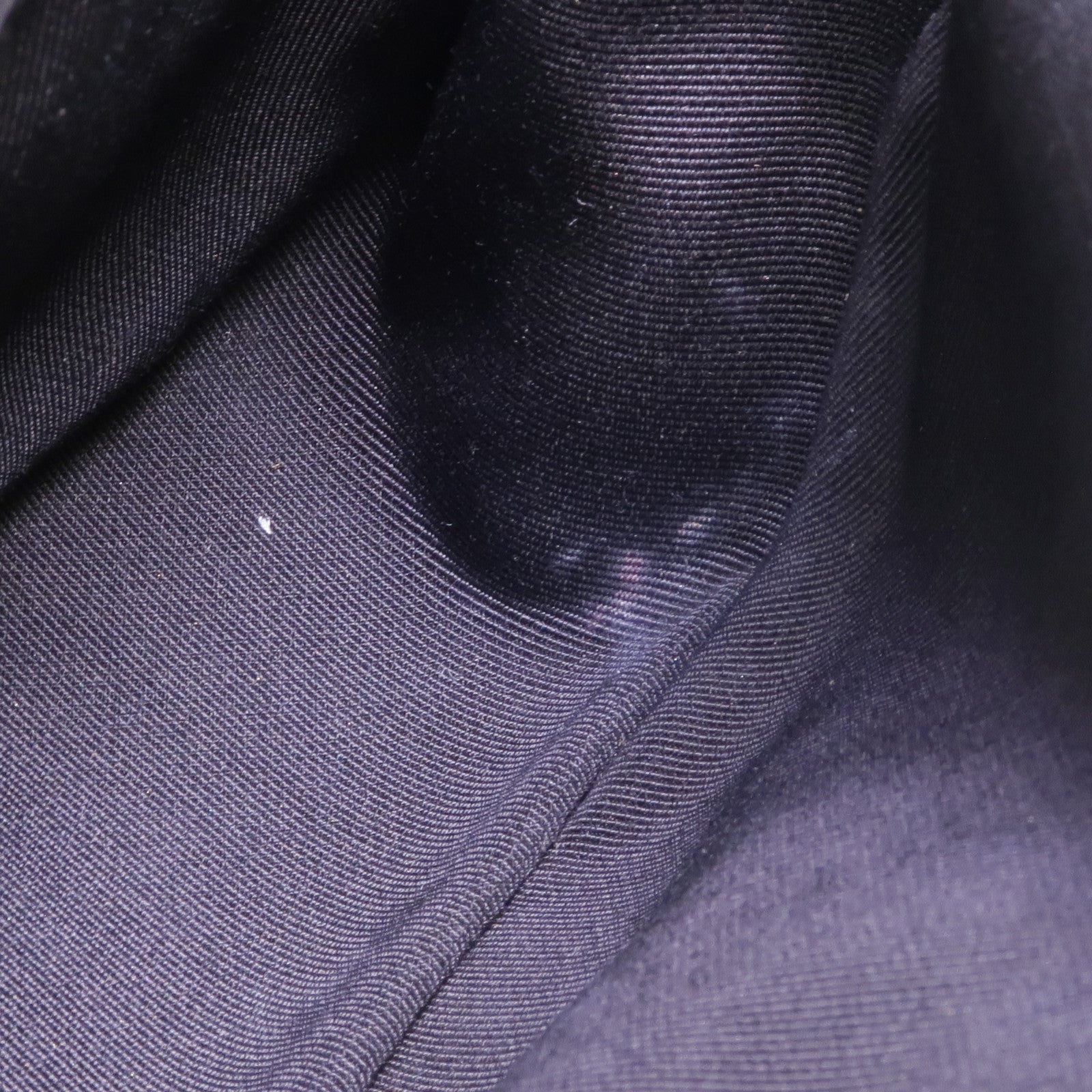 CHANEL 牛皮皮革Chain Shoulder金扣鏈帶肩背袋