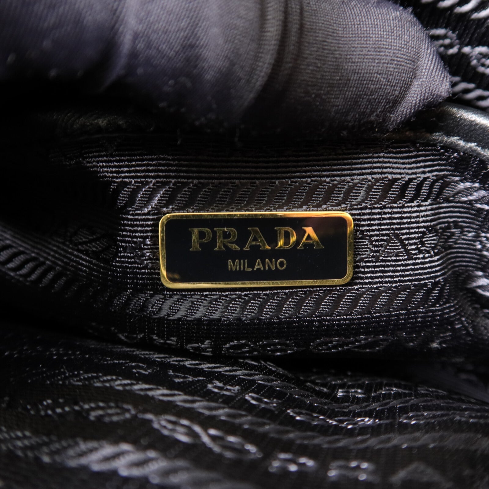 PRADA 牛皮皮革Shoulder Bag鏈帶肩背袋