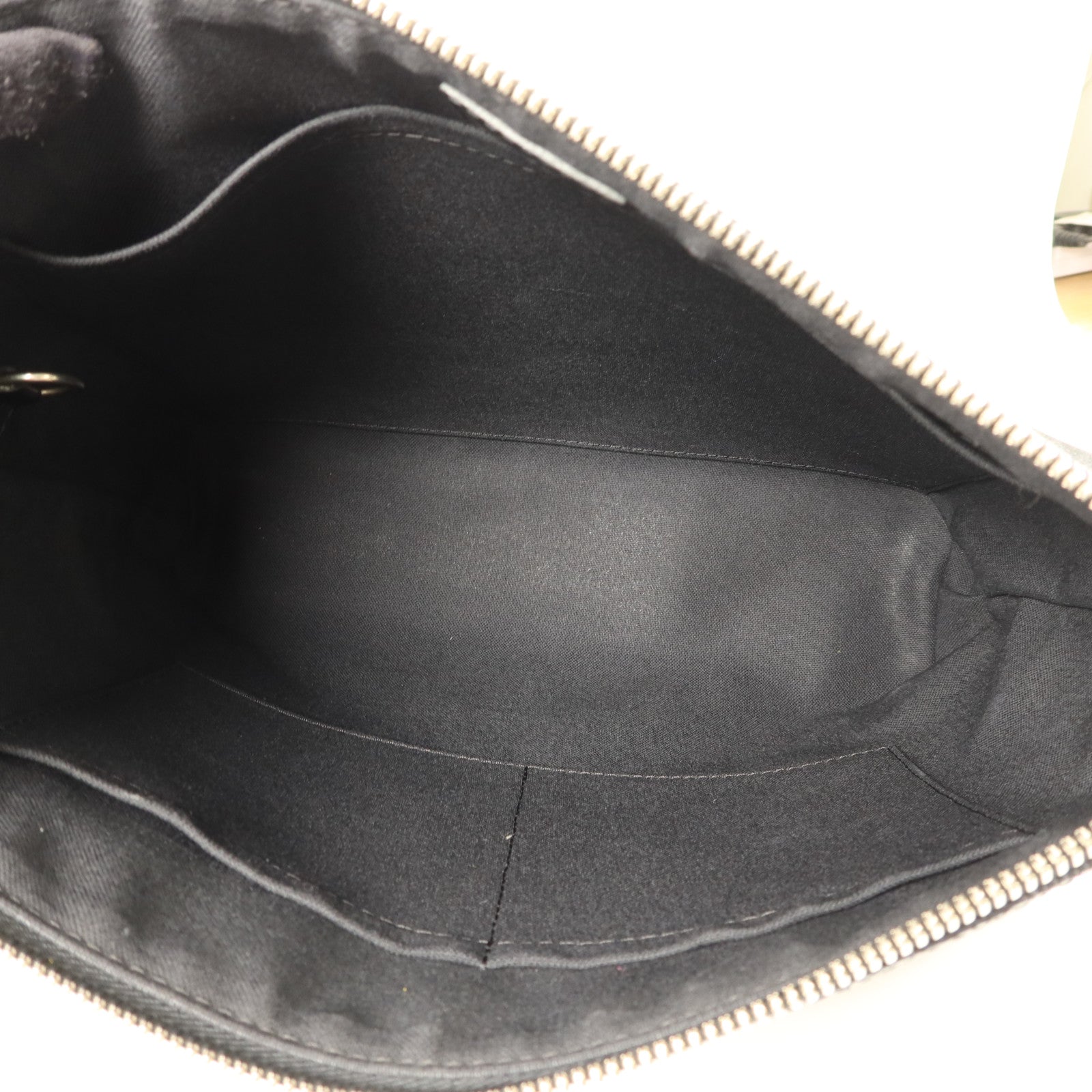 LOUIS VUITTON Damier Graphite Mick PM銀扣肩背袋