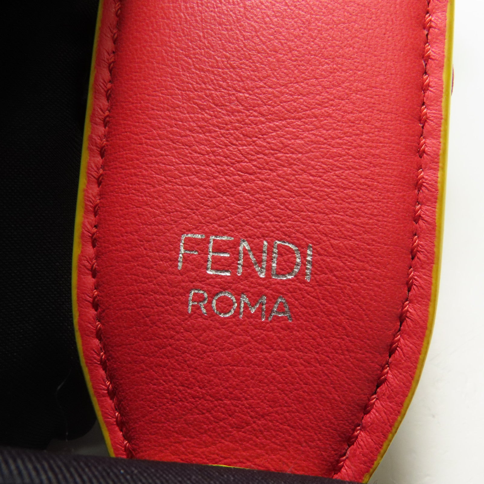 FENDI 牛皮皮革Shoulder Strap肩帶
