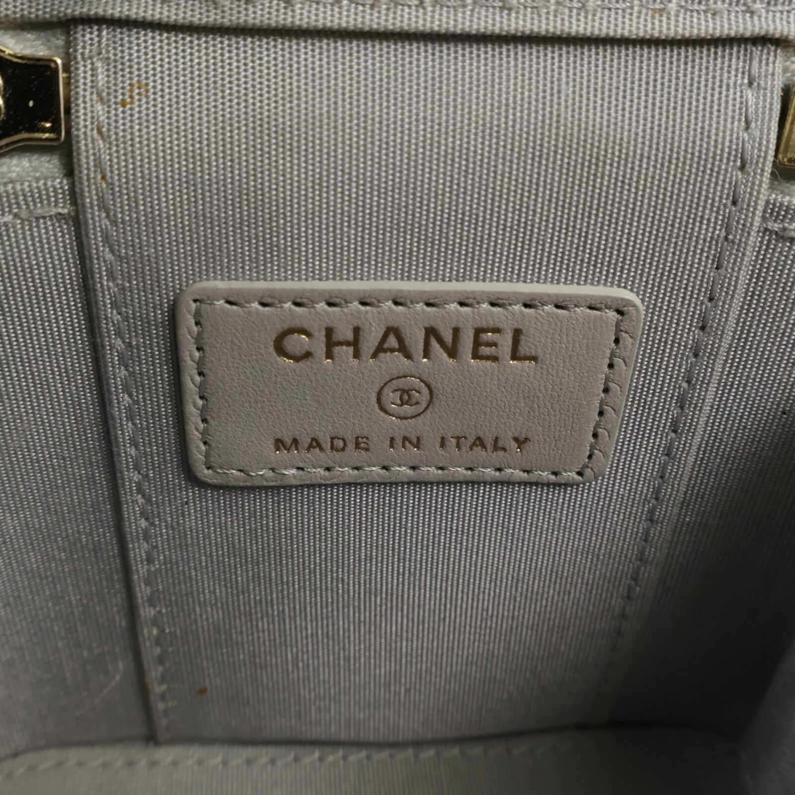 CHANEL 羊皮皮革Mini Handle Vanity Case鏈帶肩背袋