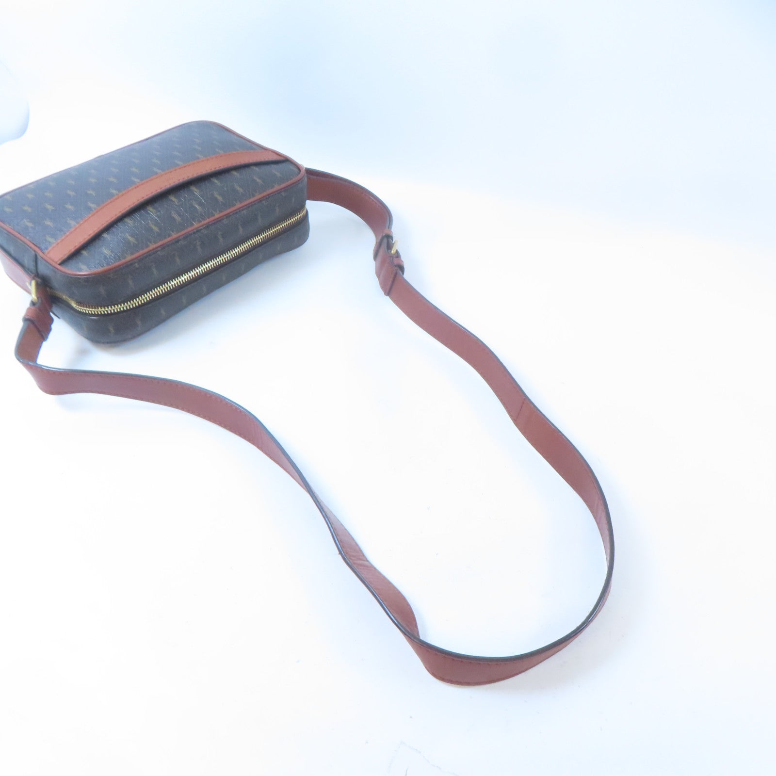 SAINT LAURENT 塗層帆布Camera Bag金扣肩背袋啡色