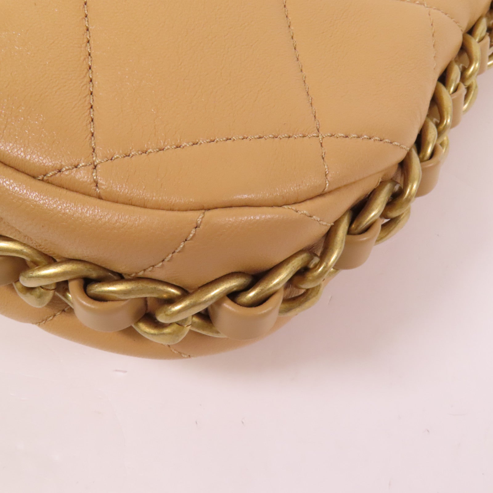 CHANEL 牛皮皮革Chain Shoulder金扣鏈帶肩背袋