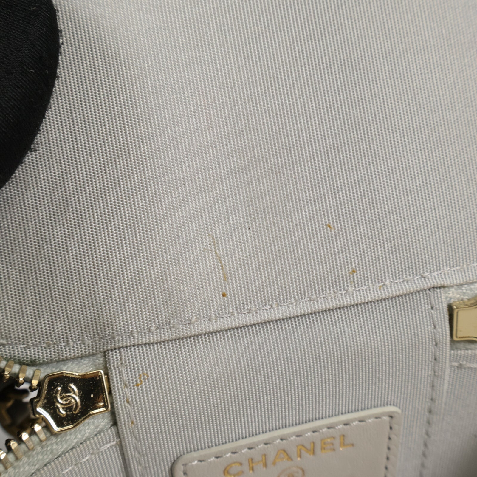 CHANEL 羊皮皮革Mini Handle Vanity Case鏈帶肩背袋