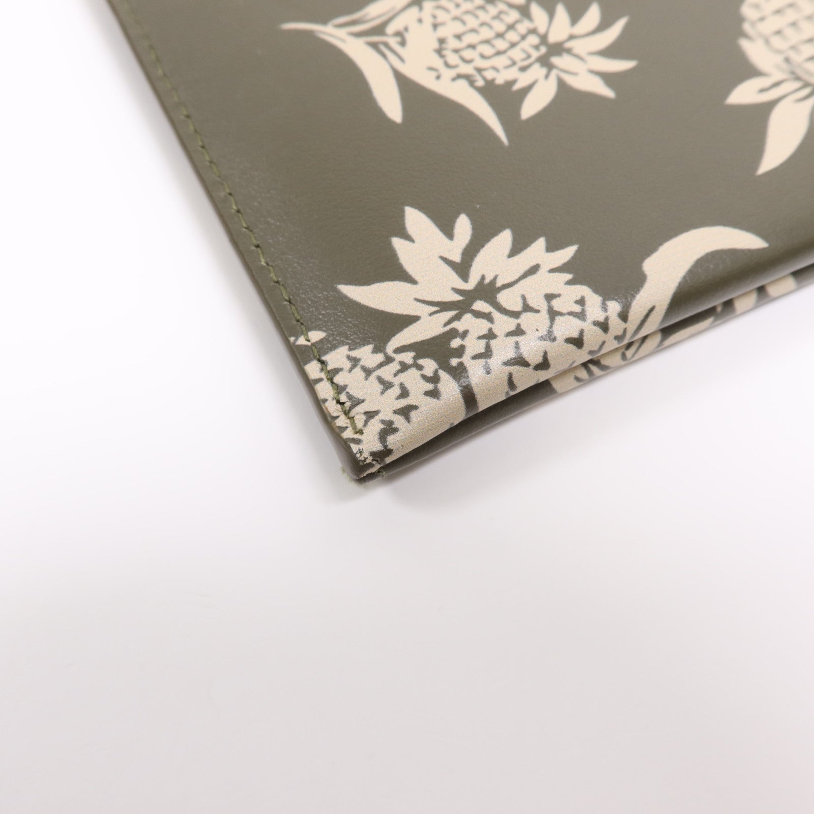 YVES SAINT LAURENT 【激減優惠】牛皮皮革Pouch金扣手拿包