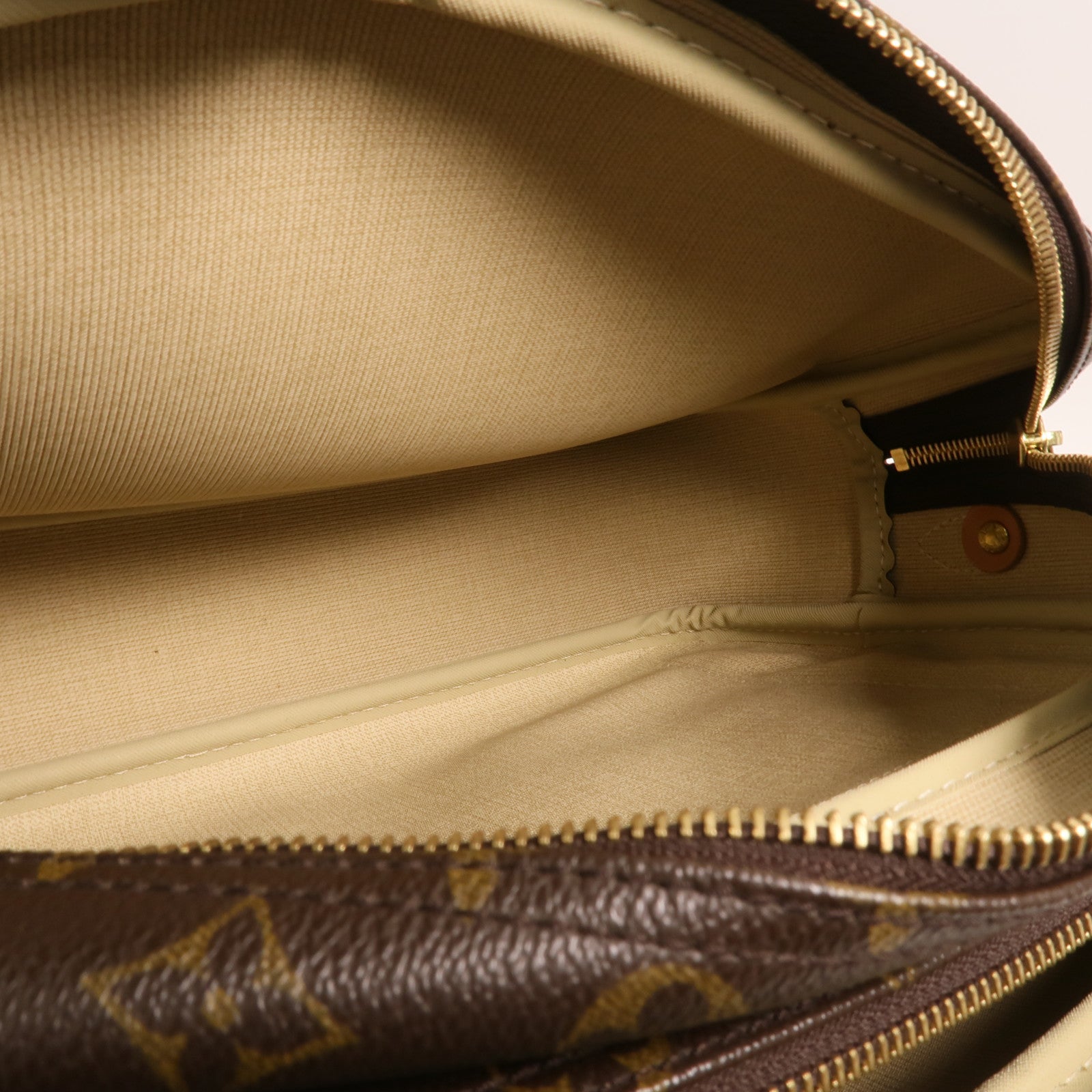 LOUIS VUITTON Monogram Reporter PM金扣肩背袋
