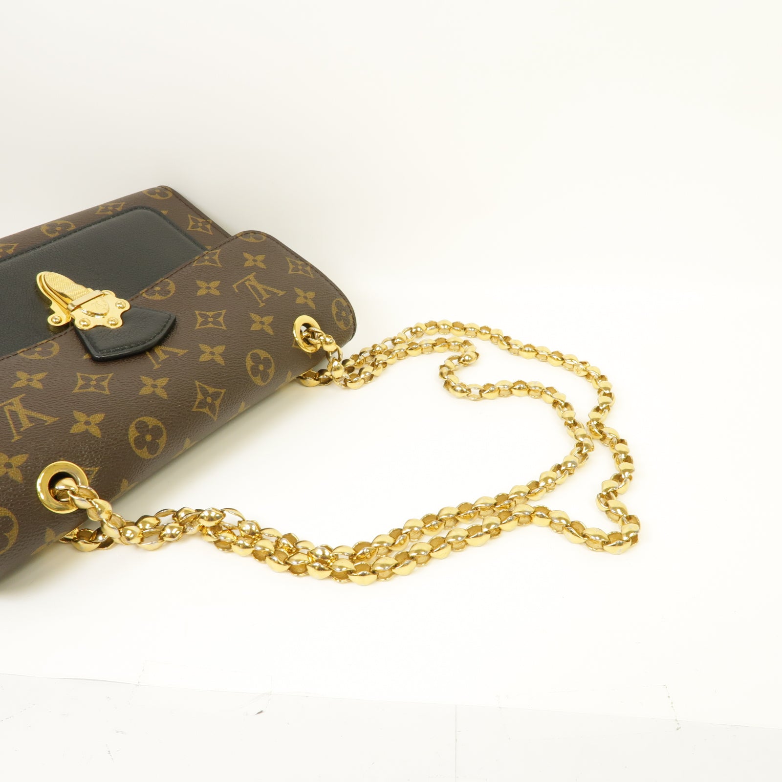LOUIS VUITTON Monogram Victoire金扣鏈帶肩背袋棕色/黒色